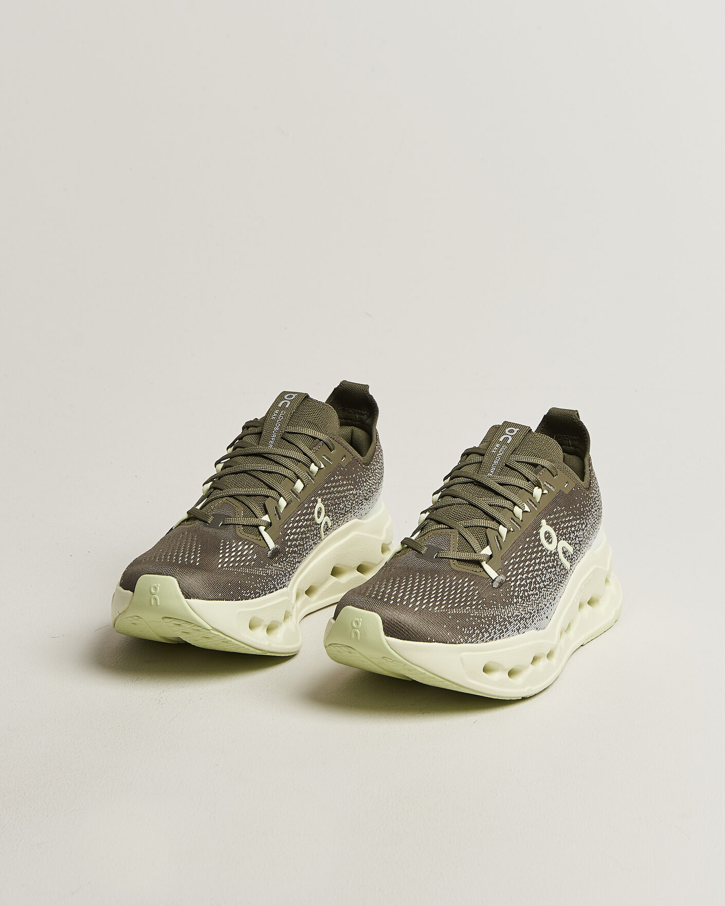 Hombres | Zapatillas de correr | On | Cloudsurfer Max Olive/Seedling