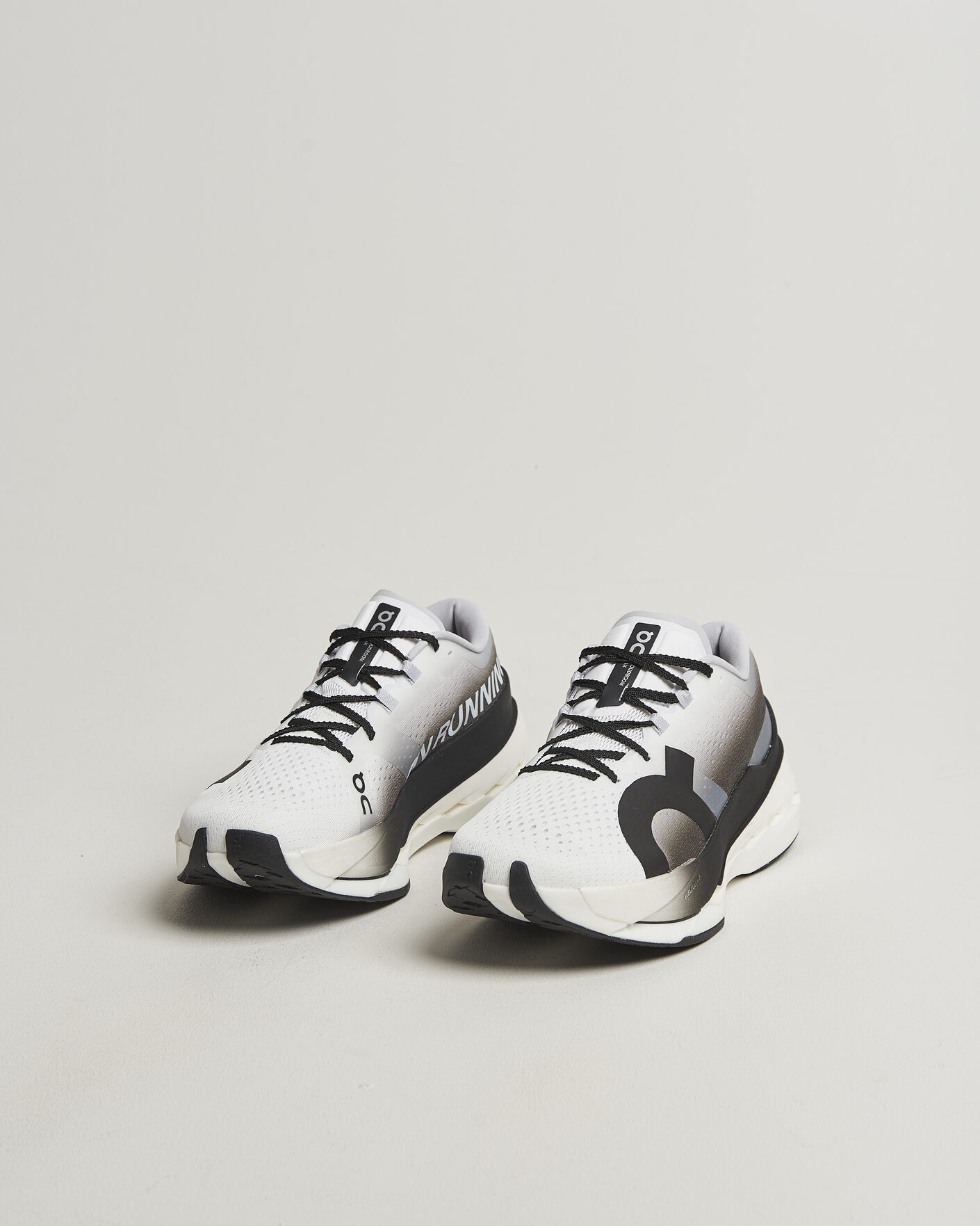 Hombres | Zapatillas de correr | On | Cloudboom Max White/Black