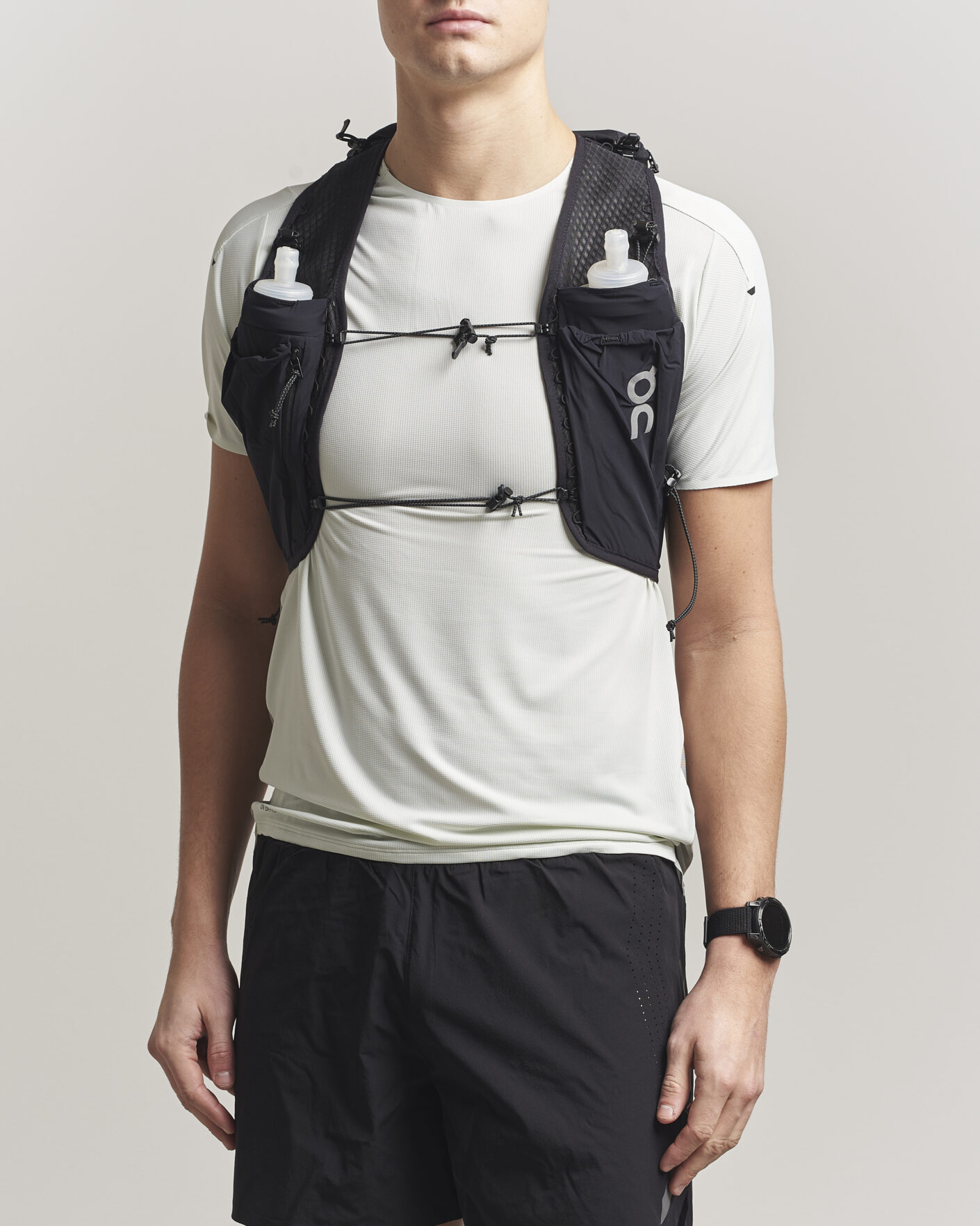 Hombres | Accesorios activos | On | Ultra Vest Pro 10L Black