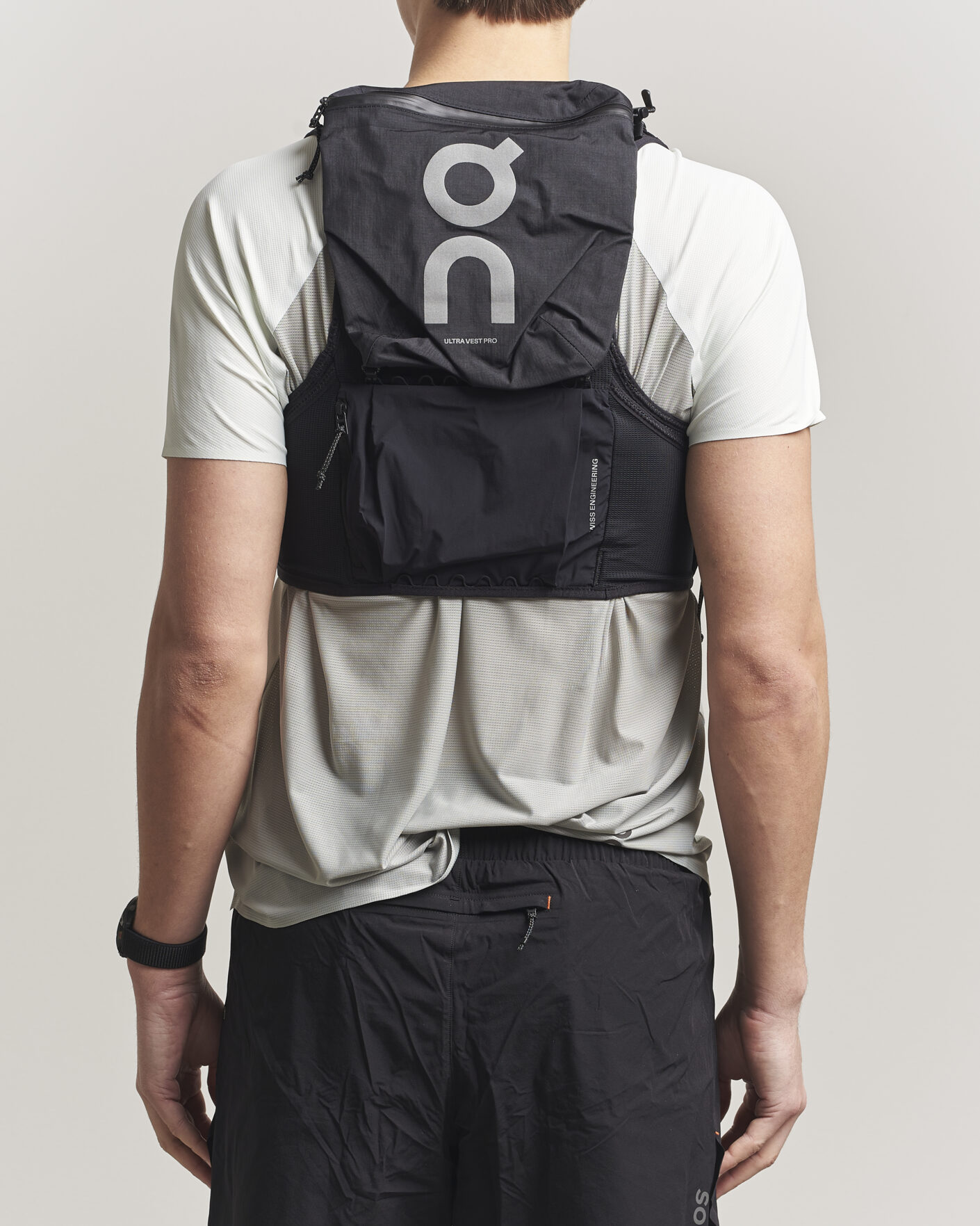 Hombres | Accesorios activos | On | Ultra Vest Pro 10L Black