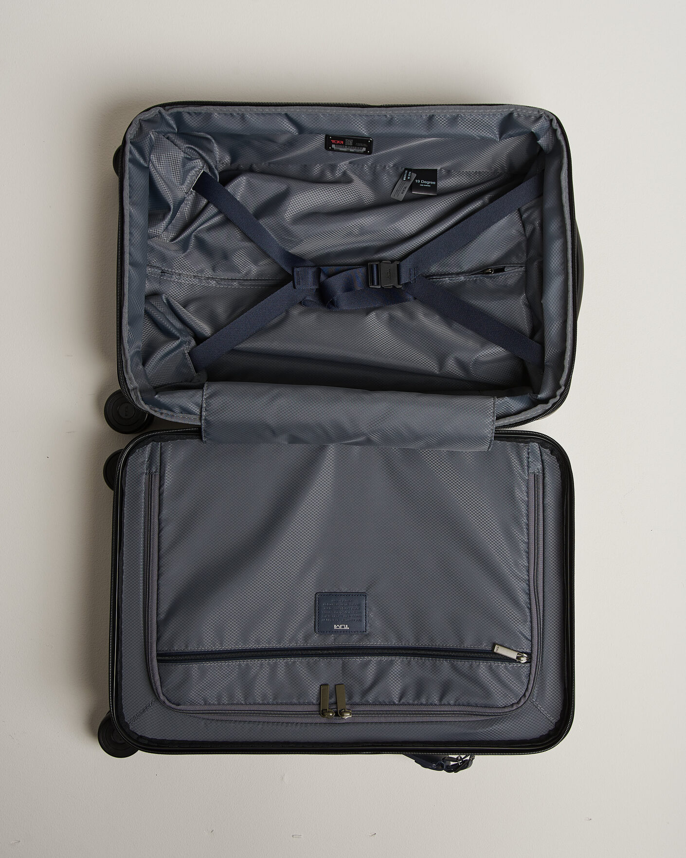 Hombres | Bolsos | TUMI | 19 Degree International Carry-on Trolley Navy