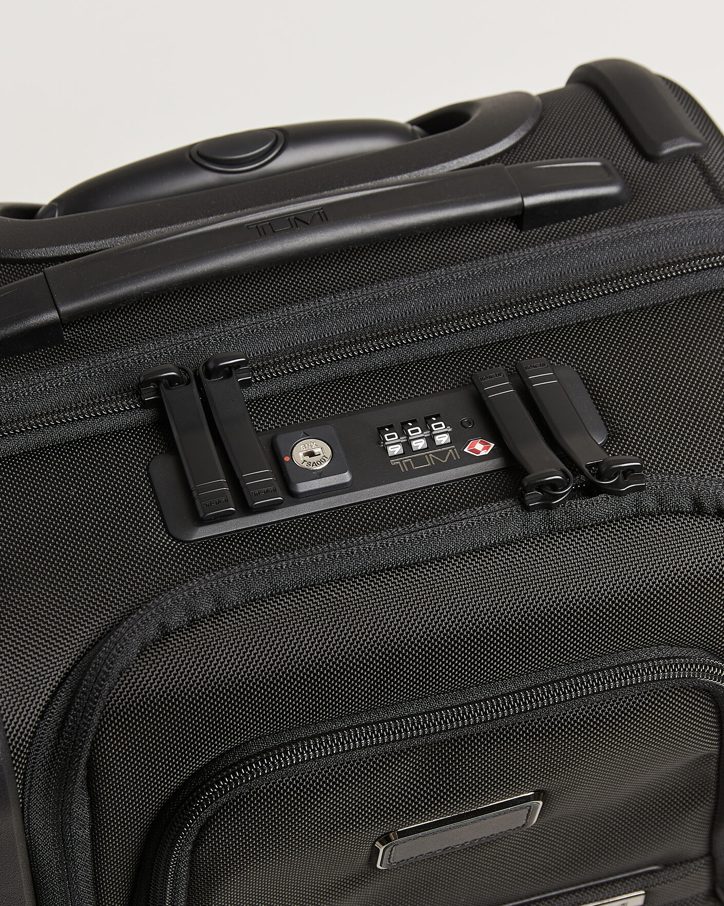 Hombres | Bolsos | TUMI | Alpha 4 Dual Access Expansion Cross Over Black