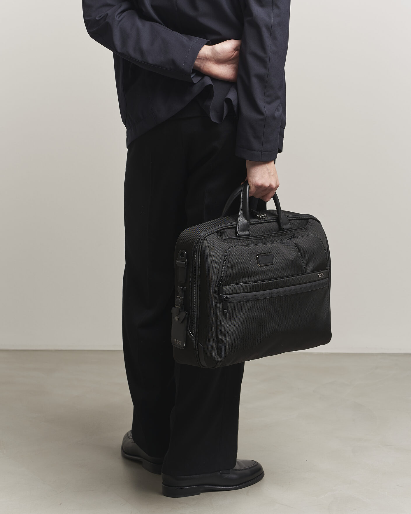 Hombres | Bolsos | TUMI | Alpha 4 Large Briefcase Black