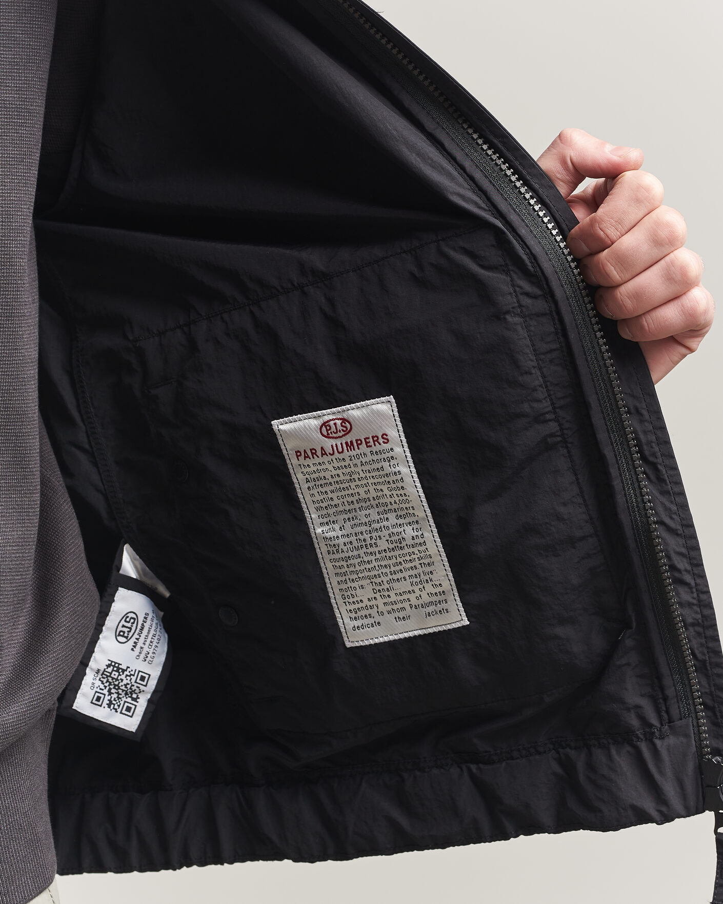 Hombres | Abrigos y chaquetas | Parajumpers | Rube Smash Peached Nylon Hooded Jacket Black