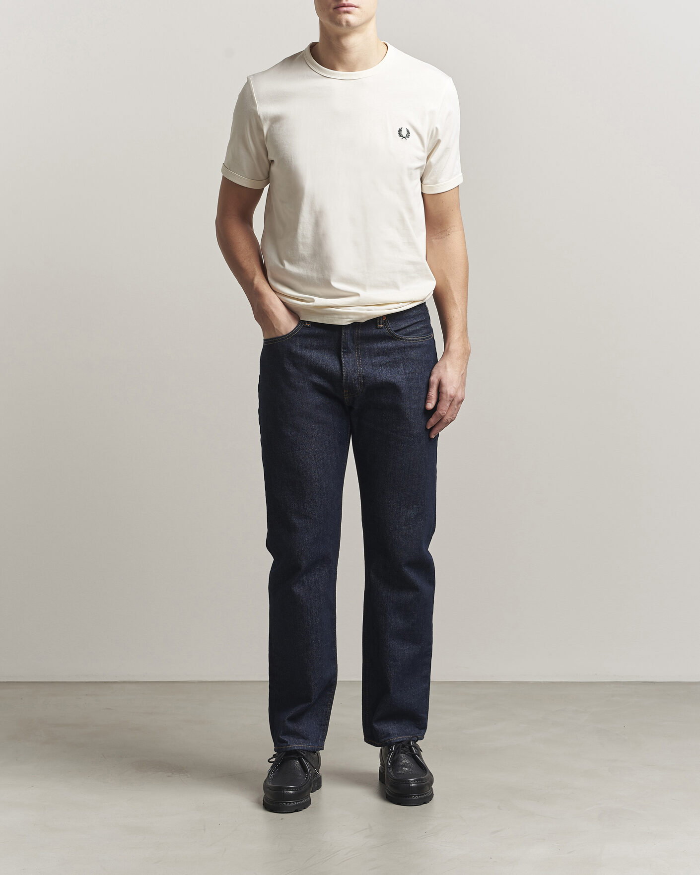 Hombres | Camisetas | Fred Perry | Ringer T-Shirt Ecru