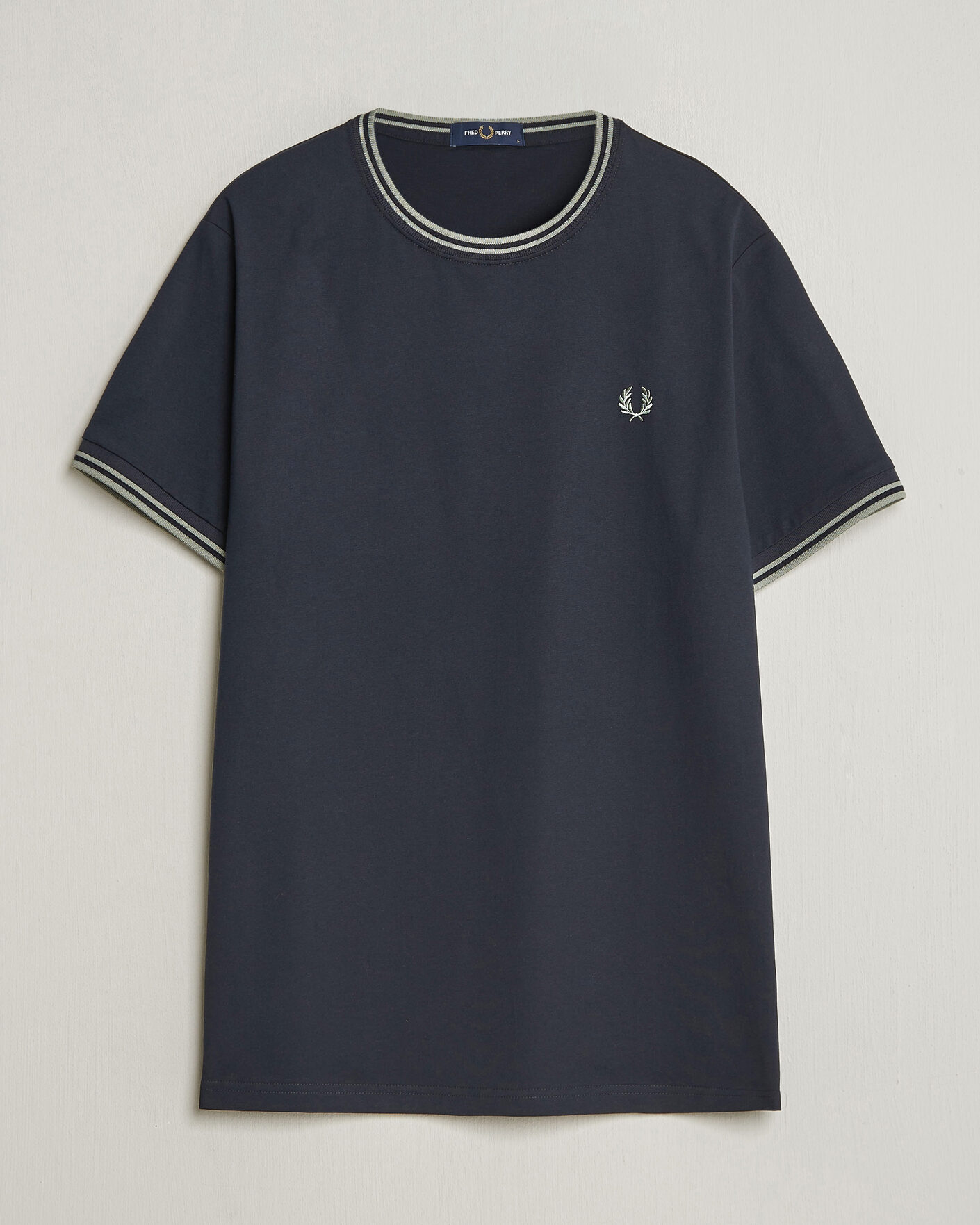 Hombres | Camisetas | Fred Perry | Twin Tipped T-Shirt Navy