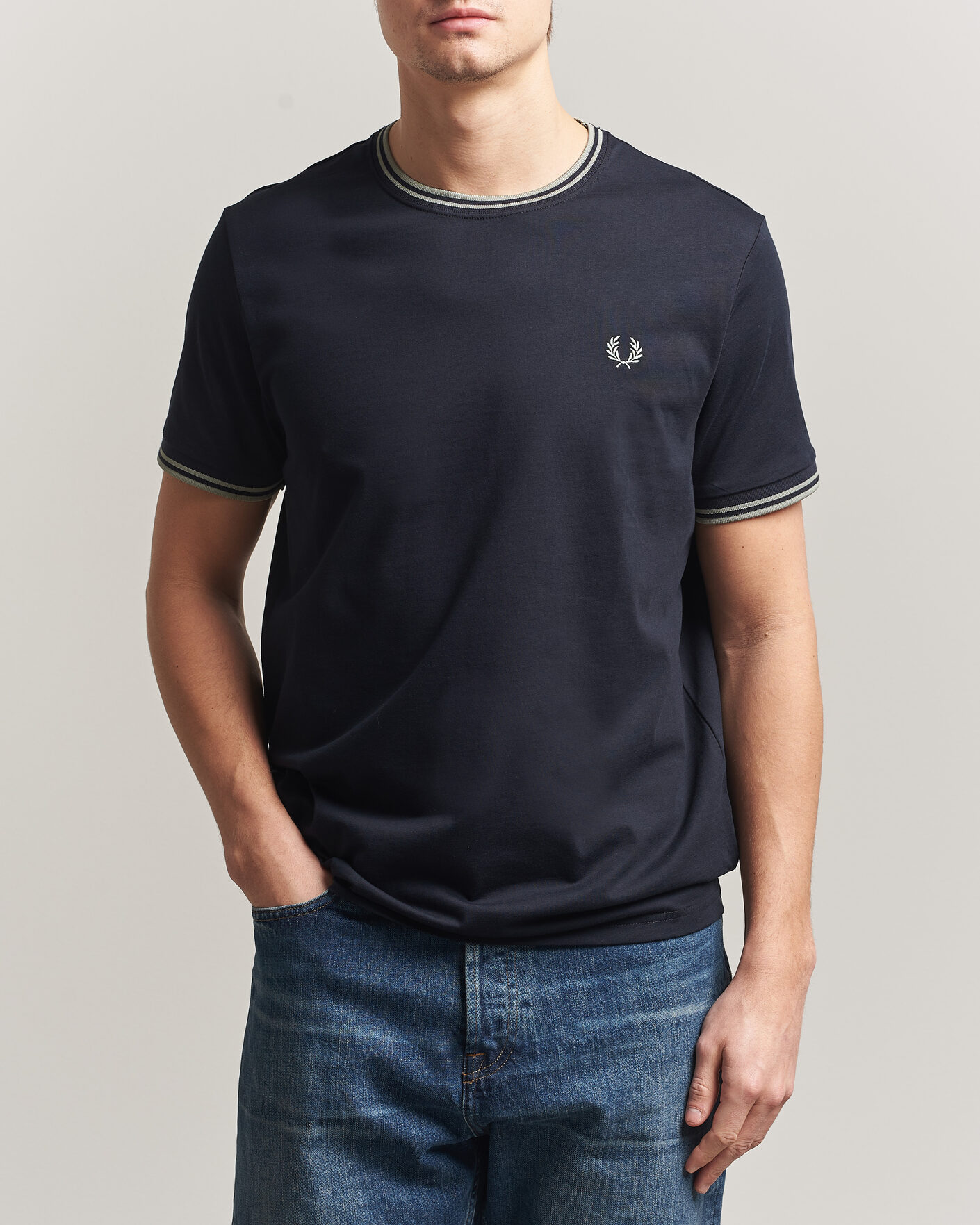 Hombres | Camisetas | Fred Perry | Twin Tipped T-Shirt Navy