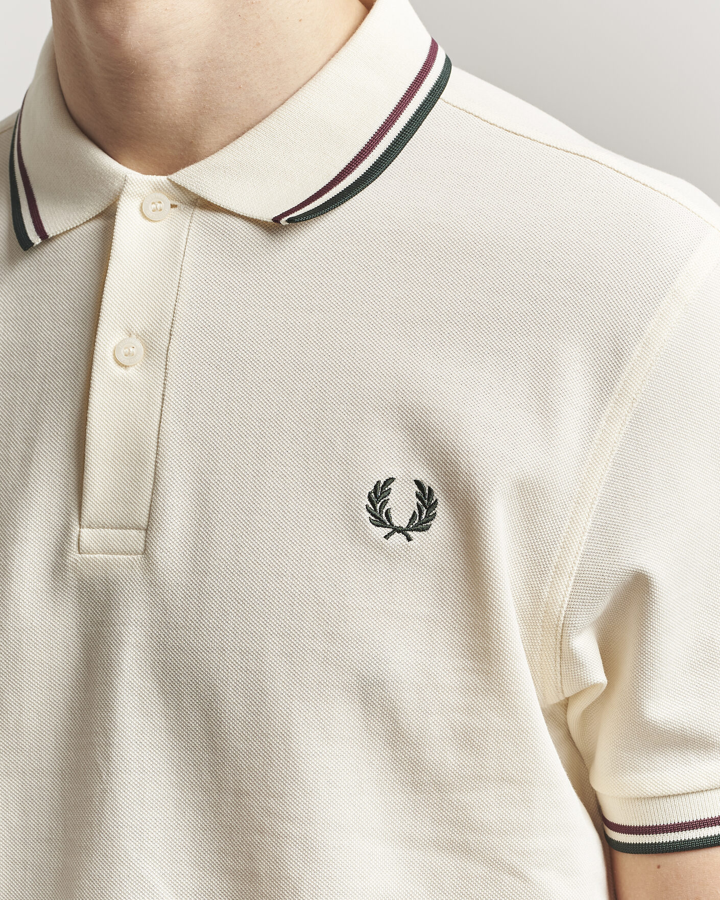 Hombres | Polos | Fred Perry | Twin Tipped Polo Shirt Ecru