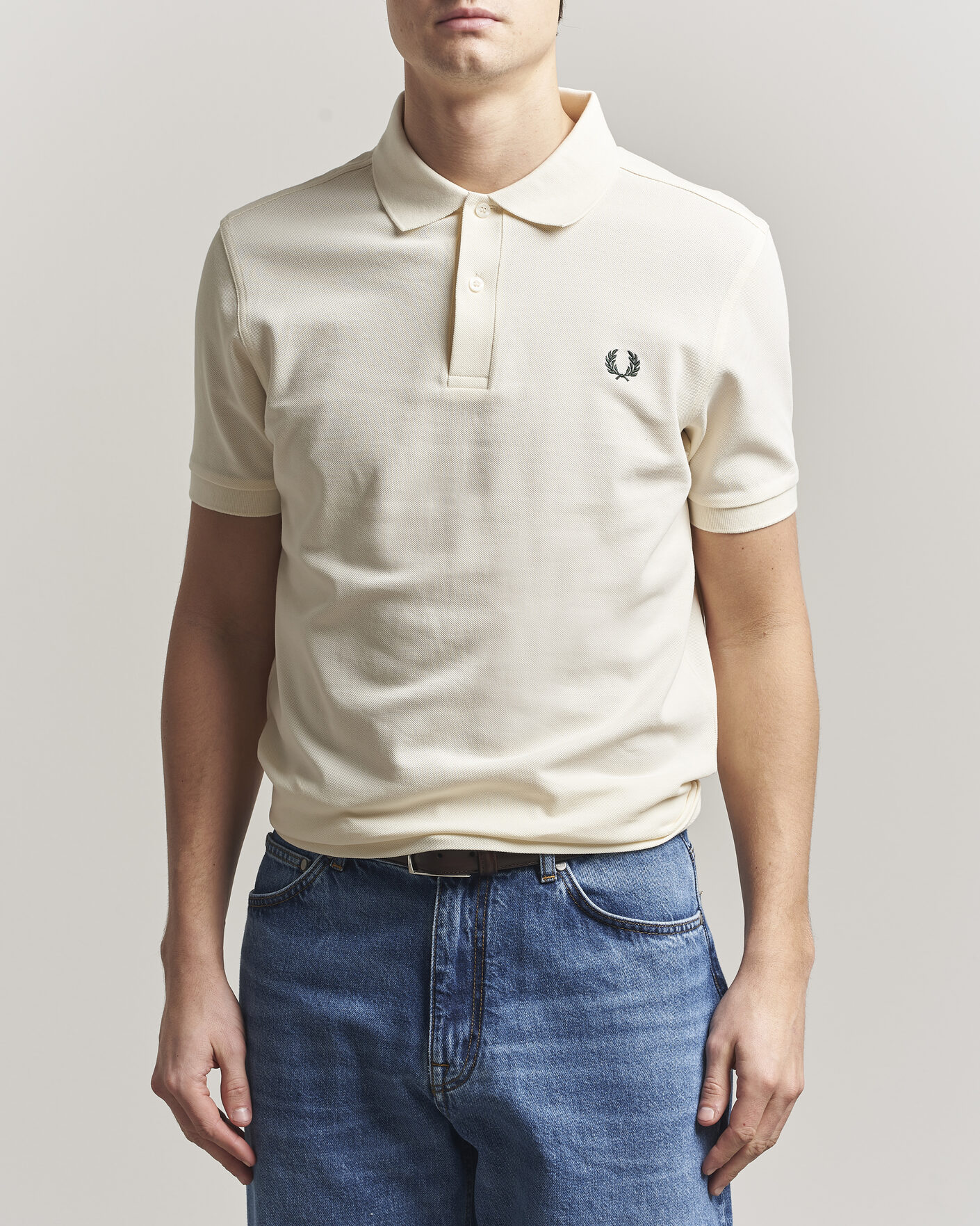Hombres | Polos | Fred Perry | Plain Polo Ecru