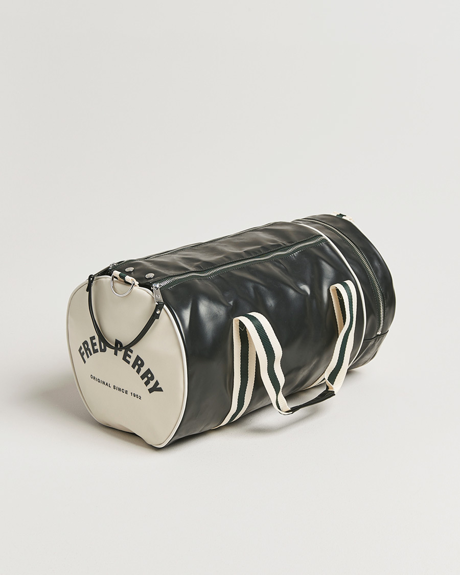 Hombres | Bolsos | Fred Perry | Classic Barrel Bag Grassroots Green/Ecru