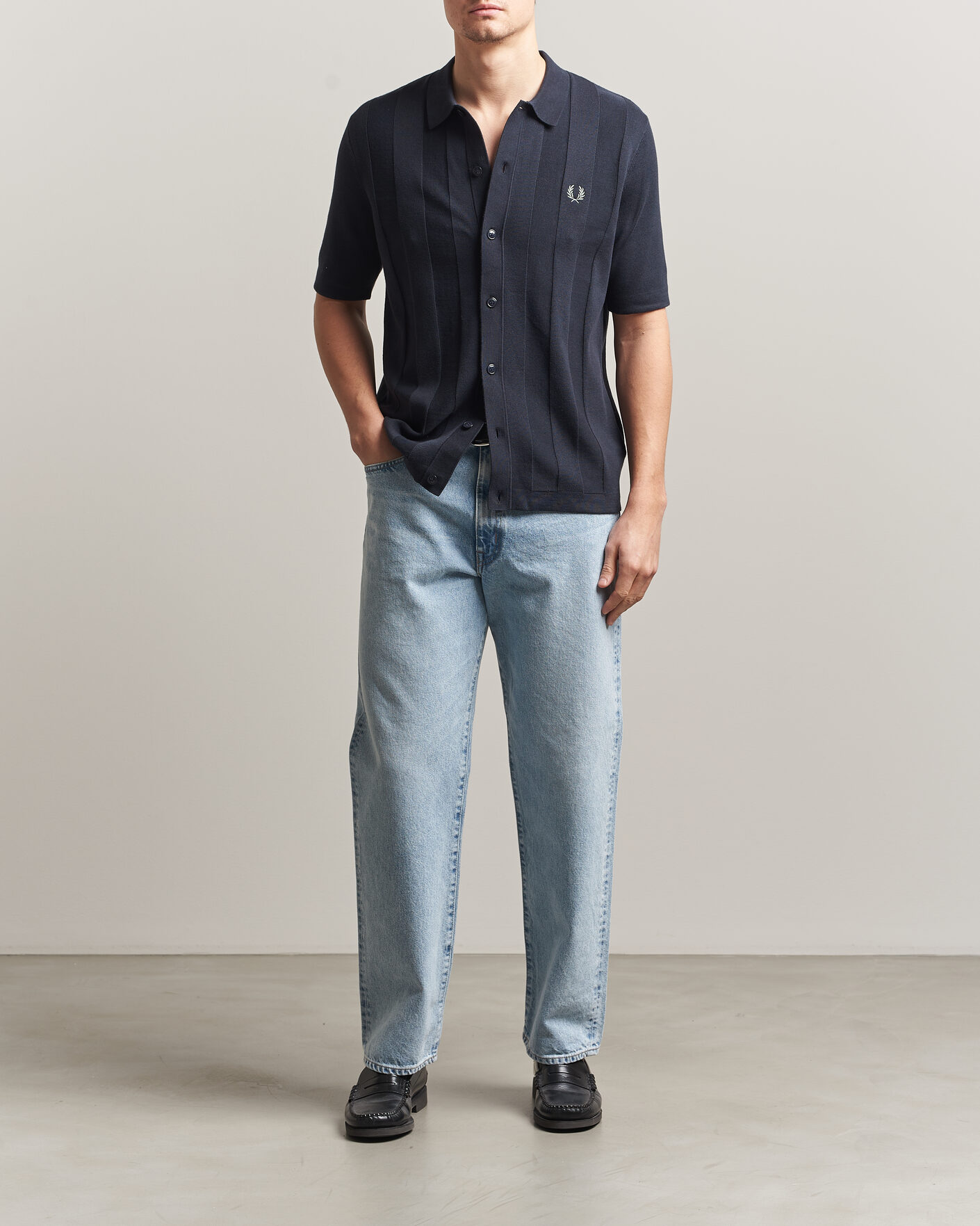 Hombres | Camisas | Fred Perry | Tonal Vertical Striped Knitted Shirt Navy