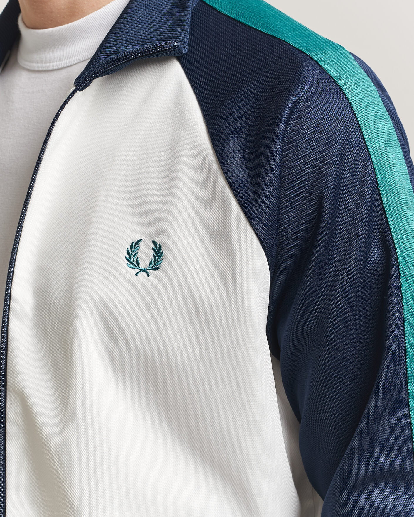 Hombres | Jerséis y prendas de punto | Fred Perry | Contrast Sleeve Track Jacket Snow White