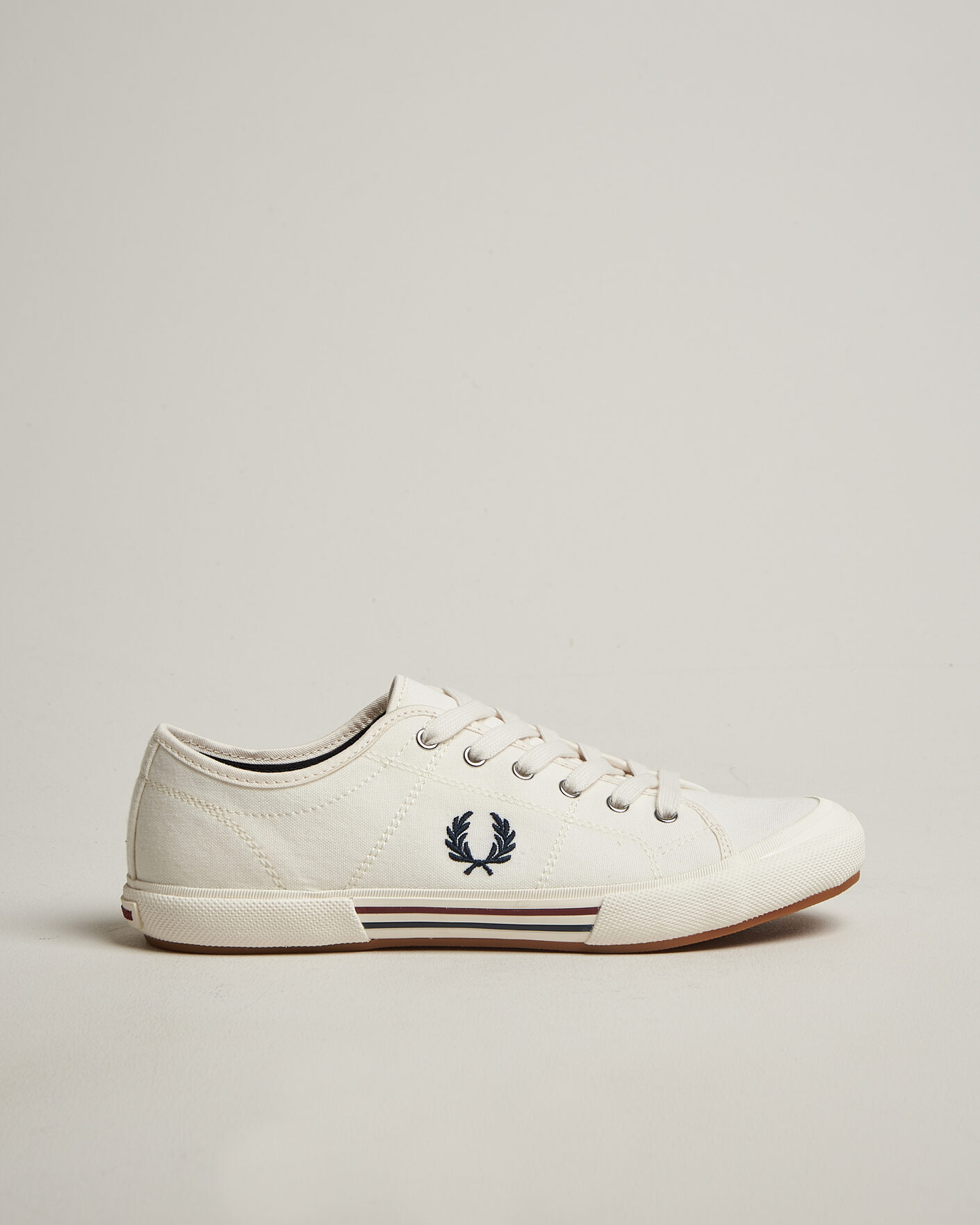 Hombres | Zapatillas | Fred Perry | B708 Vintage Tennis Sneaker Snow White