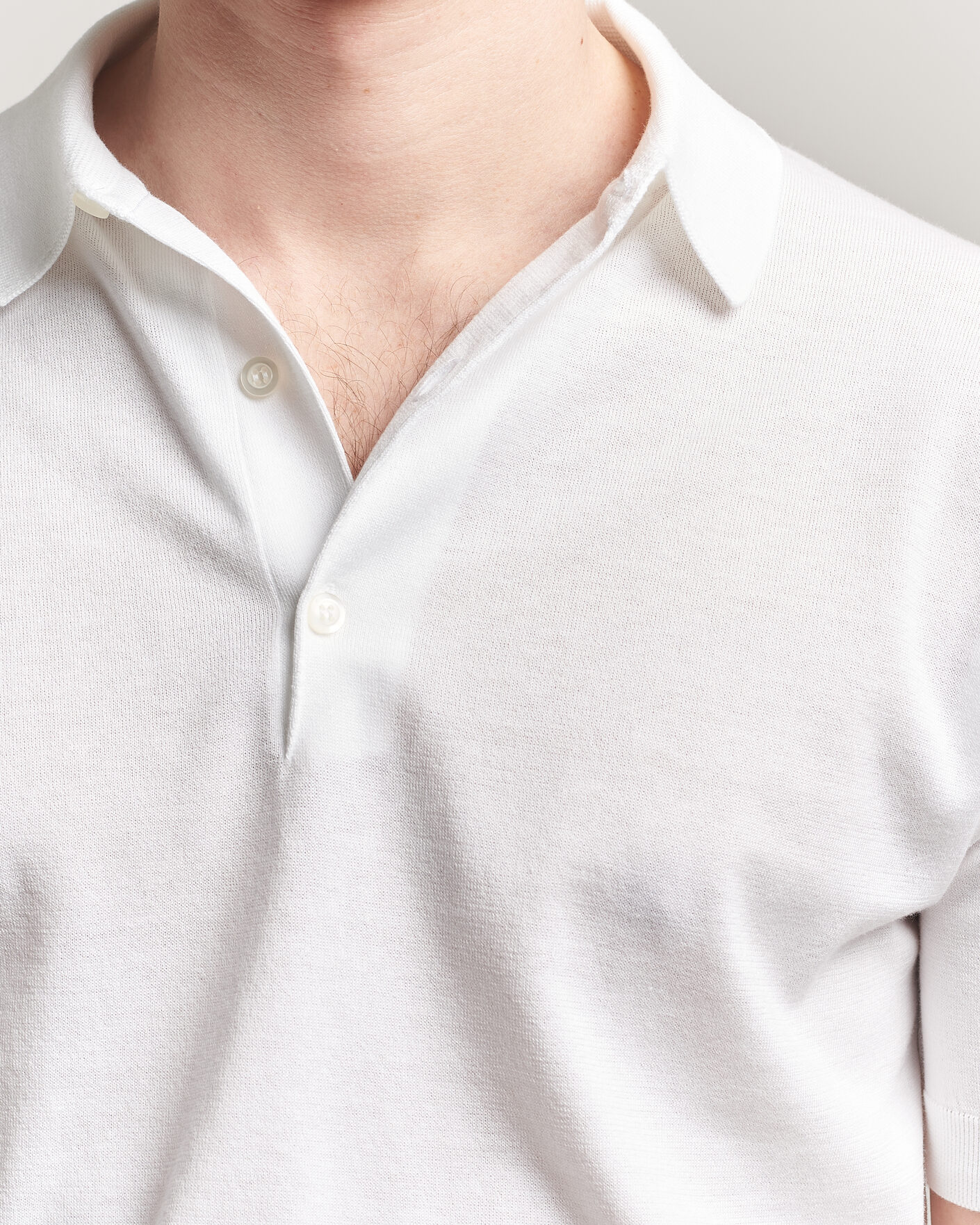 Hombres | Polos | John Smedley | Adrian Slim Fit Sea Island Cotton Polo White