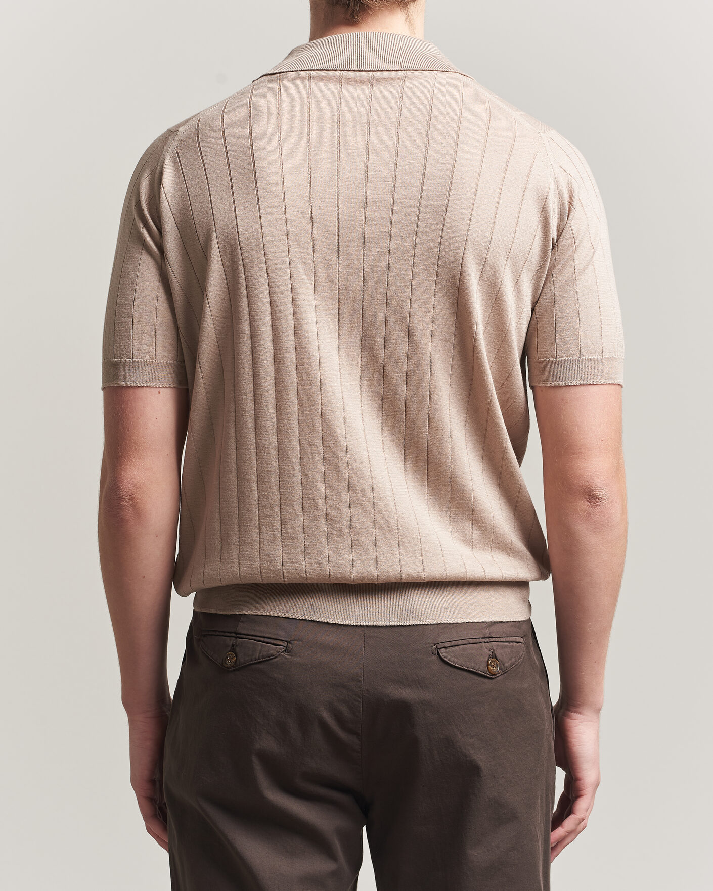 Hombres | Polos | John Smedley | Williams Merino/Cotton Knitted Polo Oat