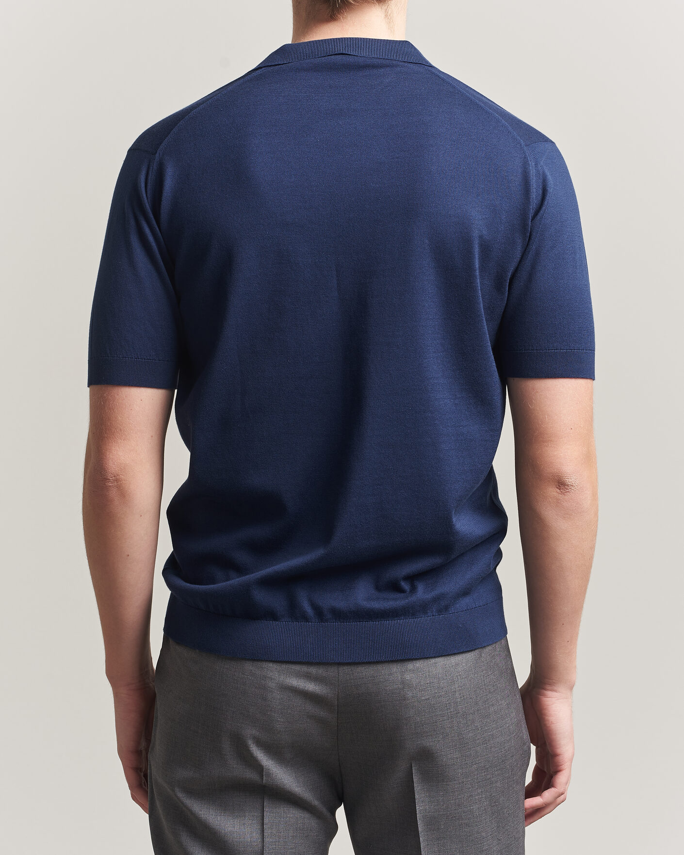 Hombres | Polos | John Smedley | Noah Open Collar Sea Island Polo French Navy