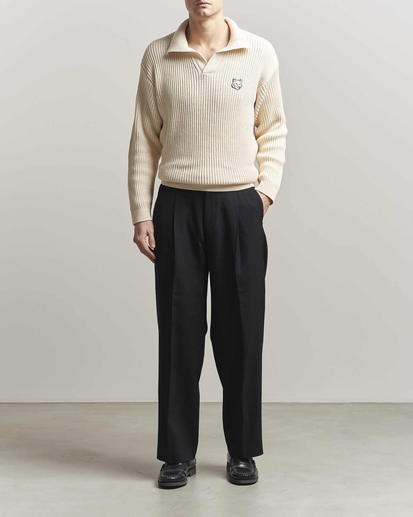 Hombres | Polos | Maison Kitsuné | Tonal Fox Head Rib Knitted Polo Sandshell