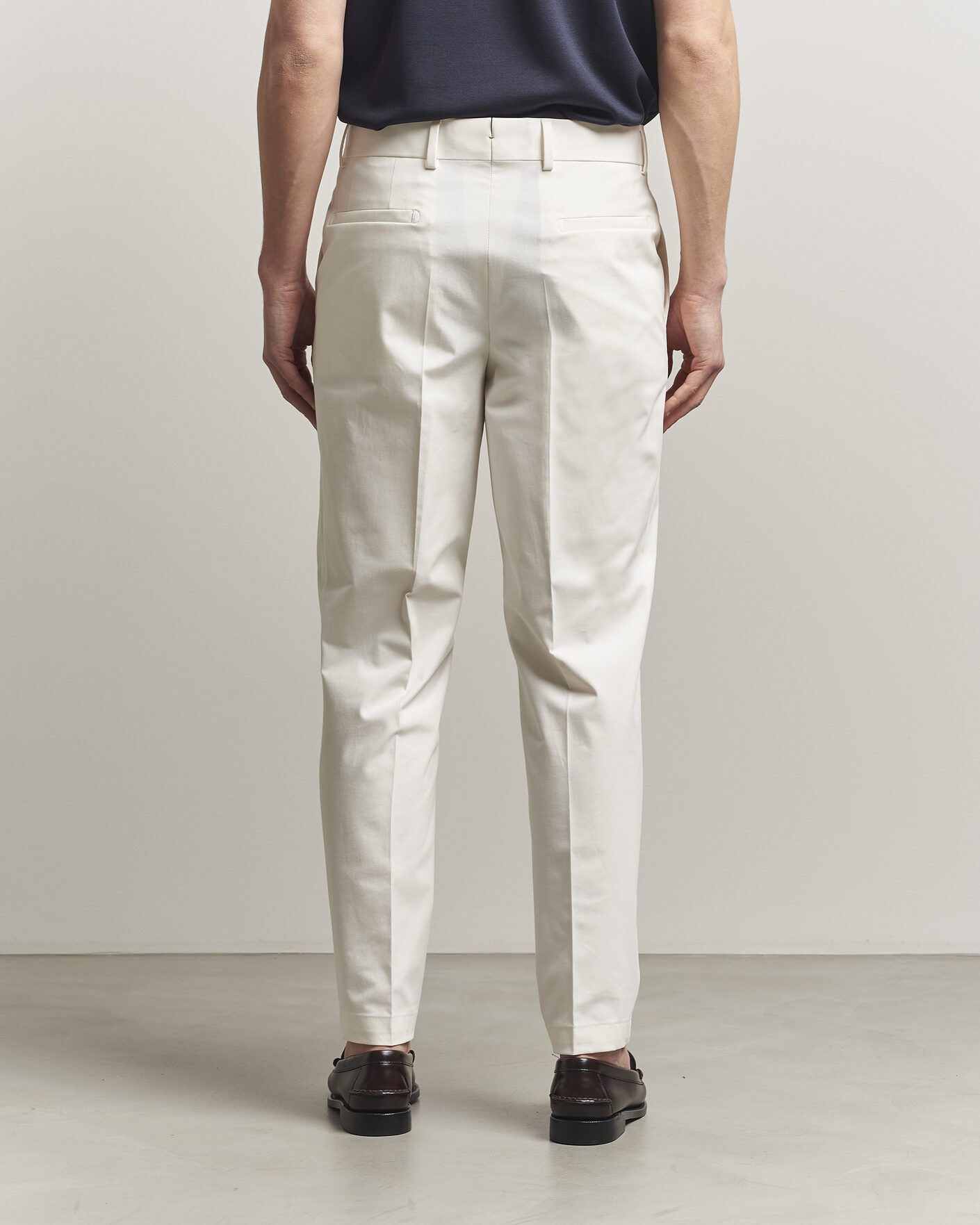 Hombres | Pantalones | BOSS CAMEL | Peet Cotton Pleated Trousers Open White