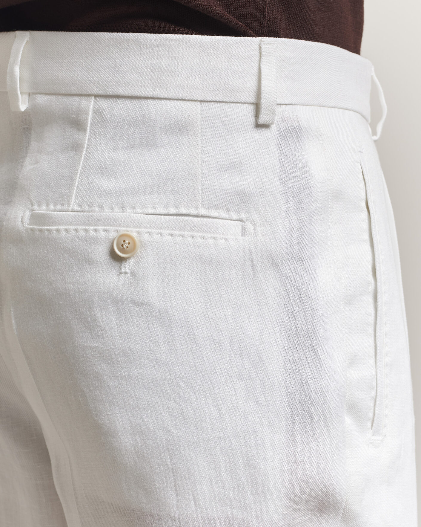 Hombres | Pantalones | BOSS CAMEL | Peet Linen Pleated Trousers White