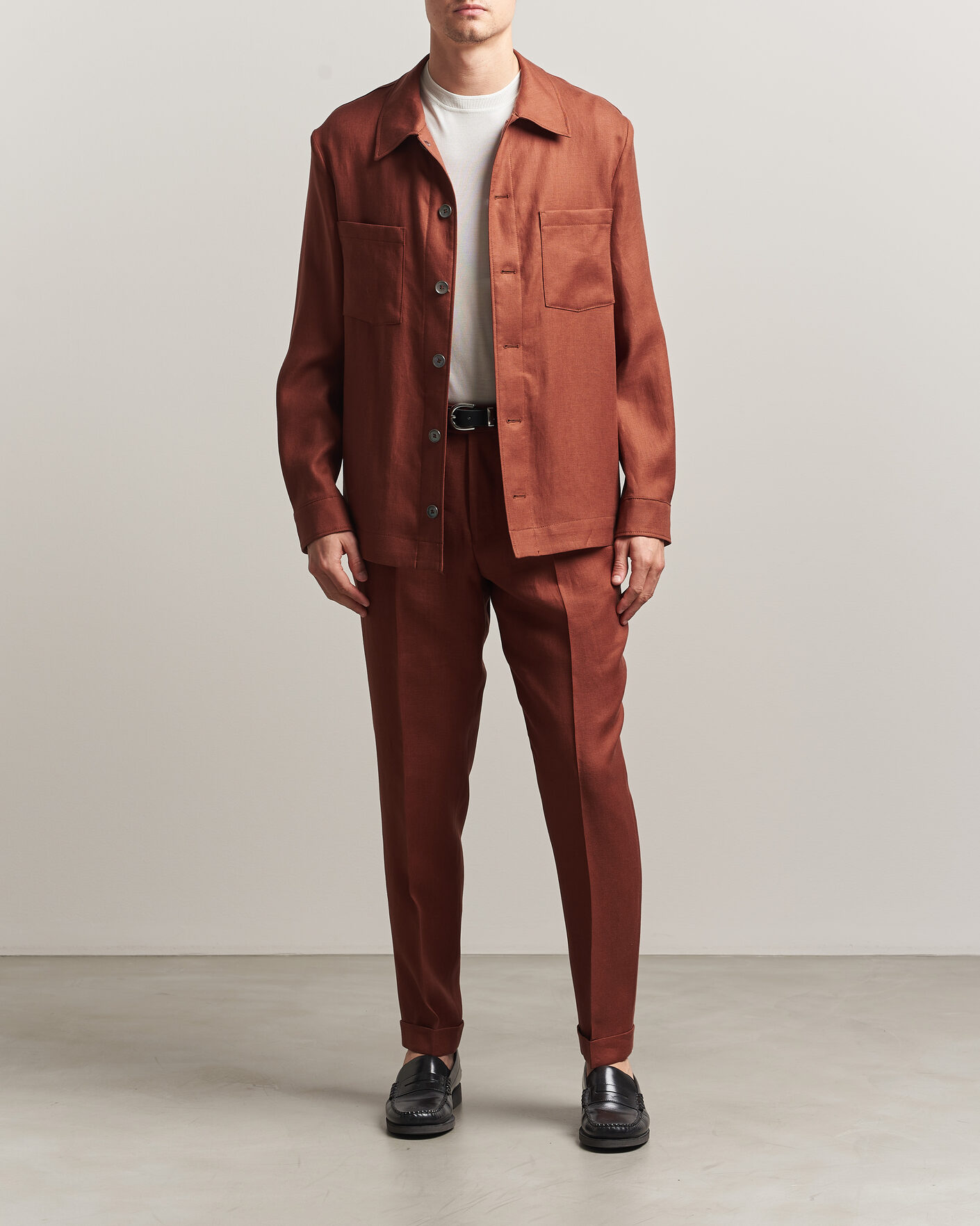 Hombres | Pantalones | BOSS CAMEL | Peet Linen Pleated Trousers Rust