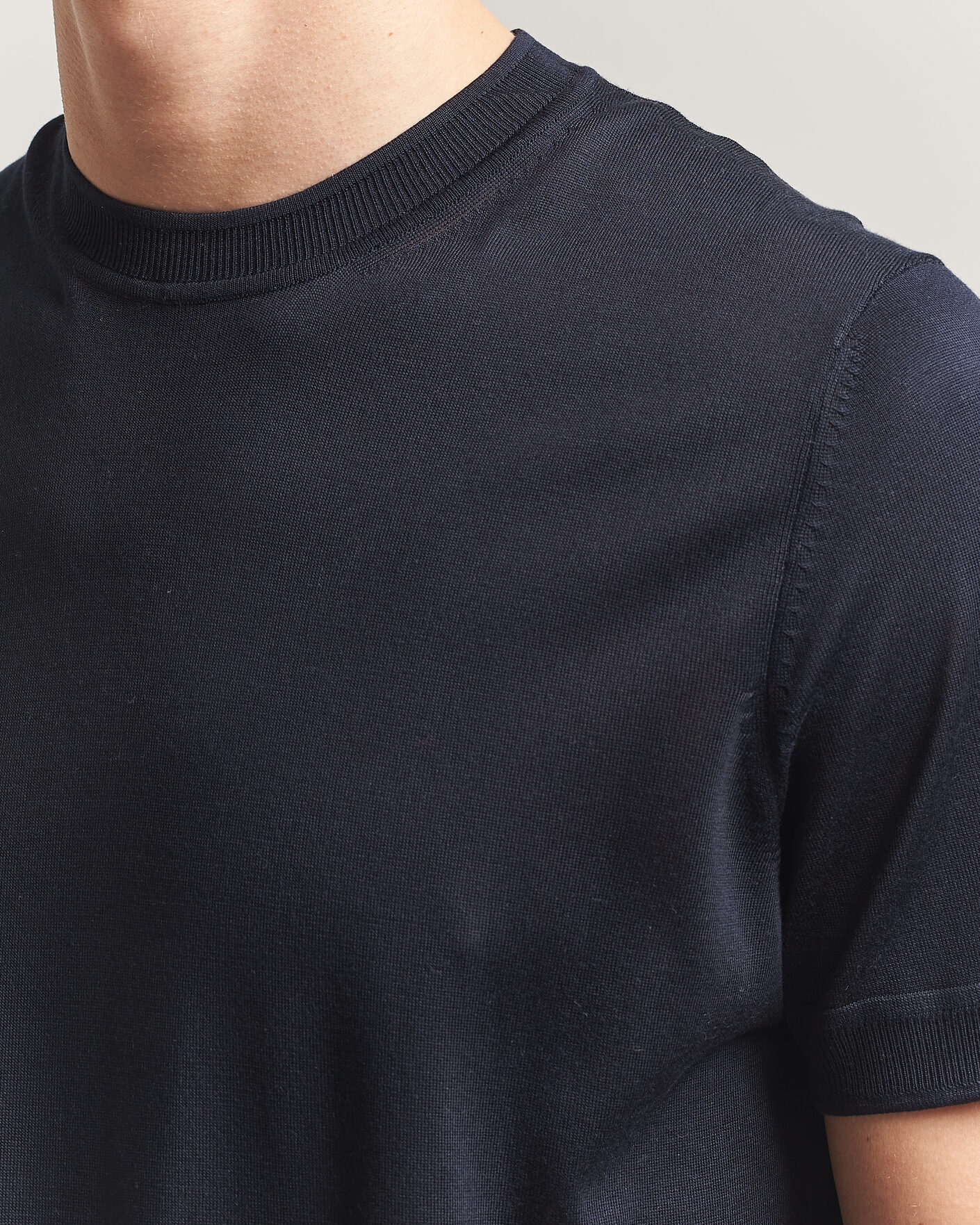 Hombres | Camisetas | BOSS CAMEL | Nottano Silk Knitted T-Shirt Dark Blue