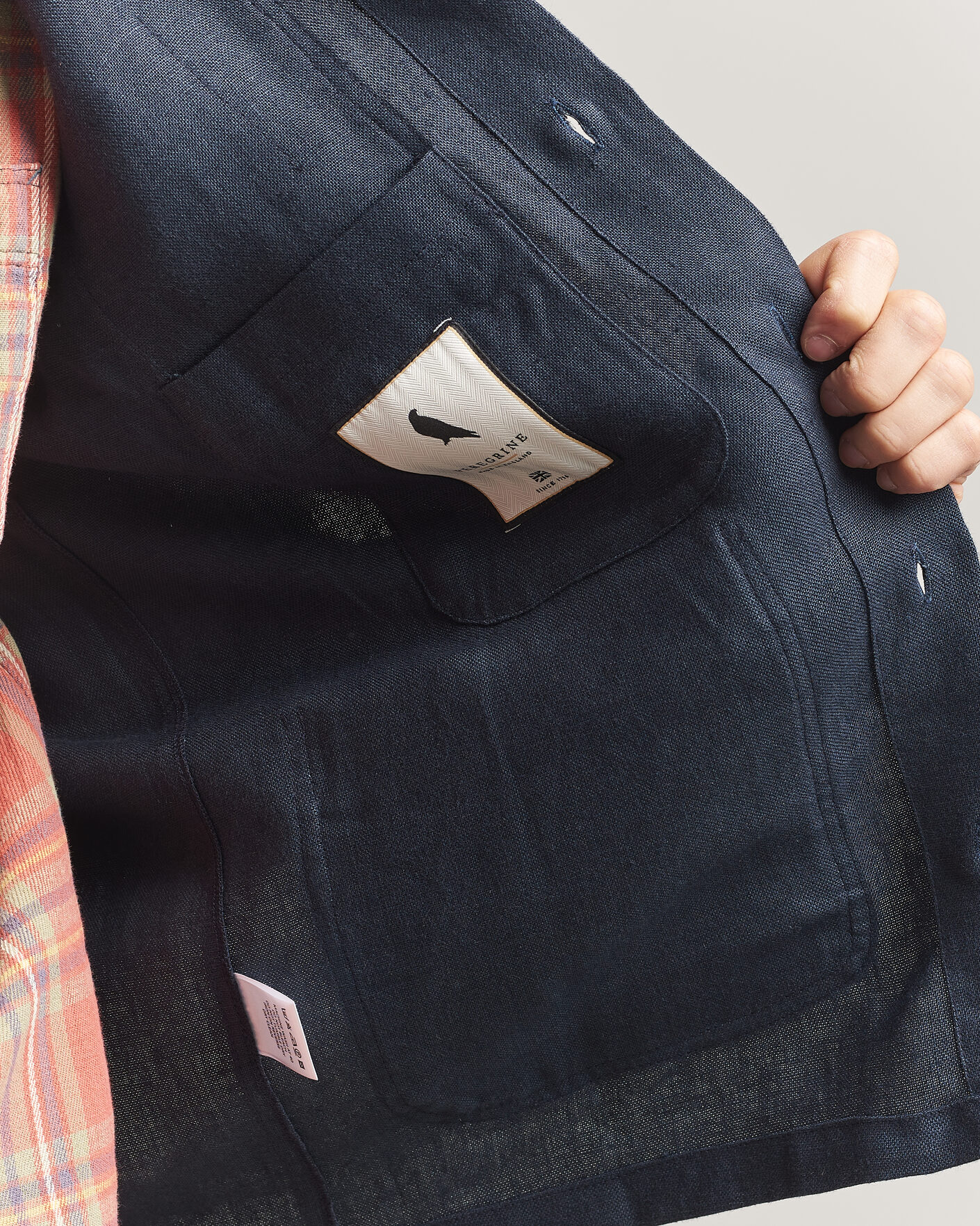 Hombres | Camisas | Peregrine | Windsor Linen Shacket Navy
