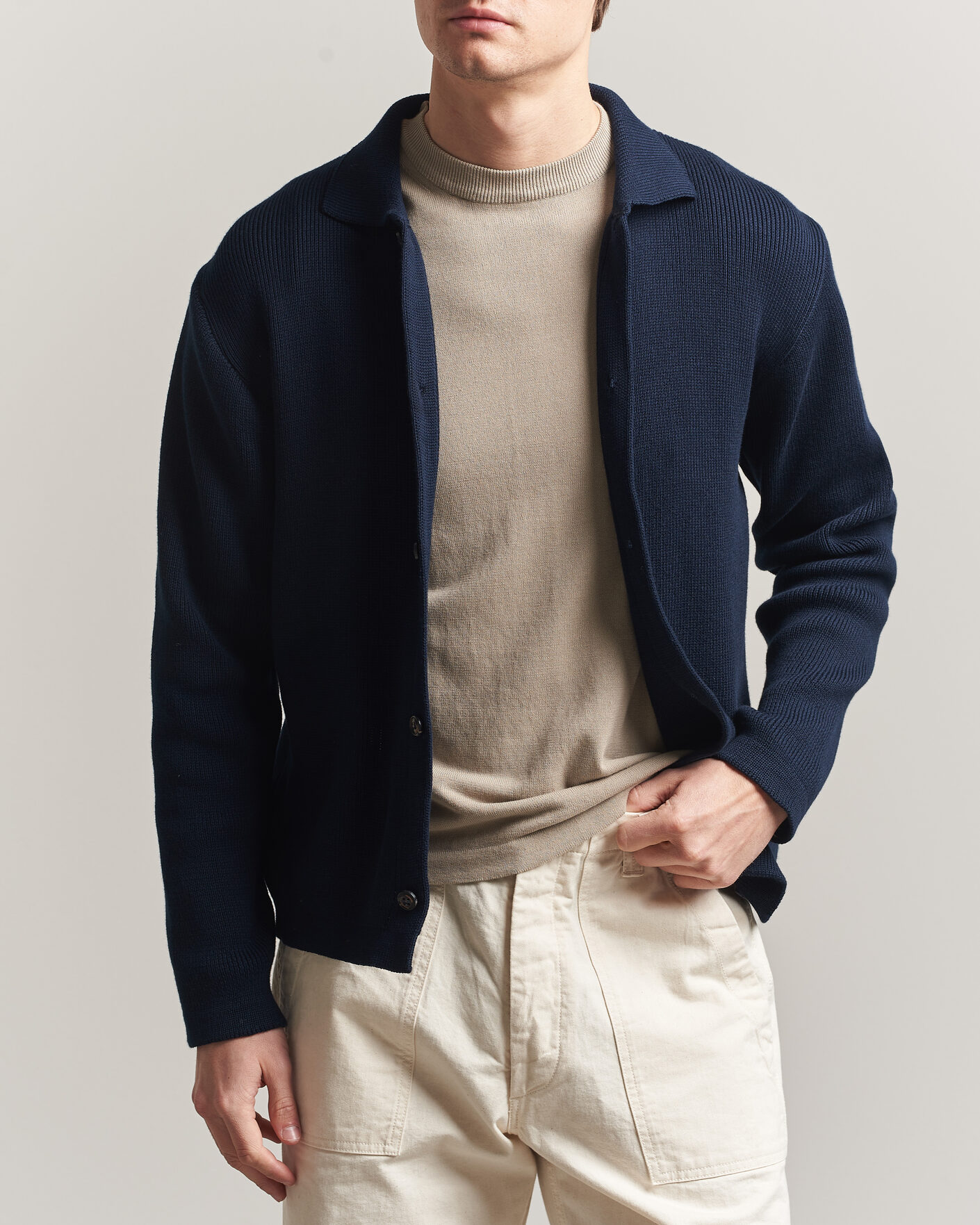 Hombres | Jerséis y prendas de punto | Peregrine | River Knitted Cotton Schacket Navy