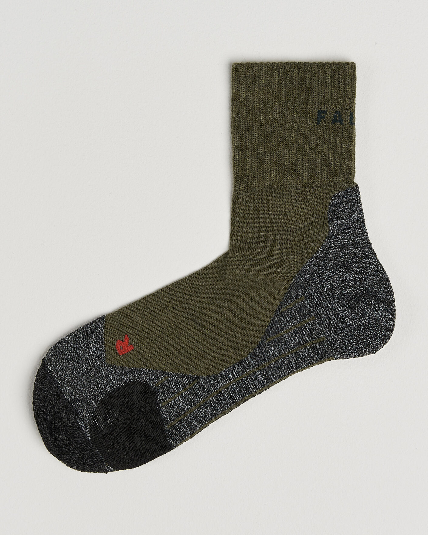 Hombres | Ropa interior y calcetines | Falke Sport | TK2 Explore Short Trekking Socks Olive