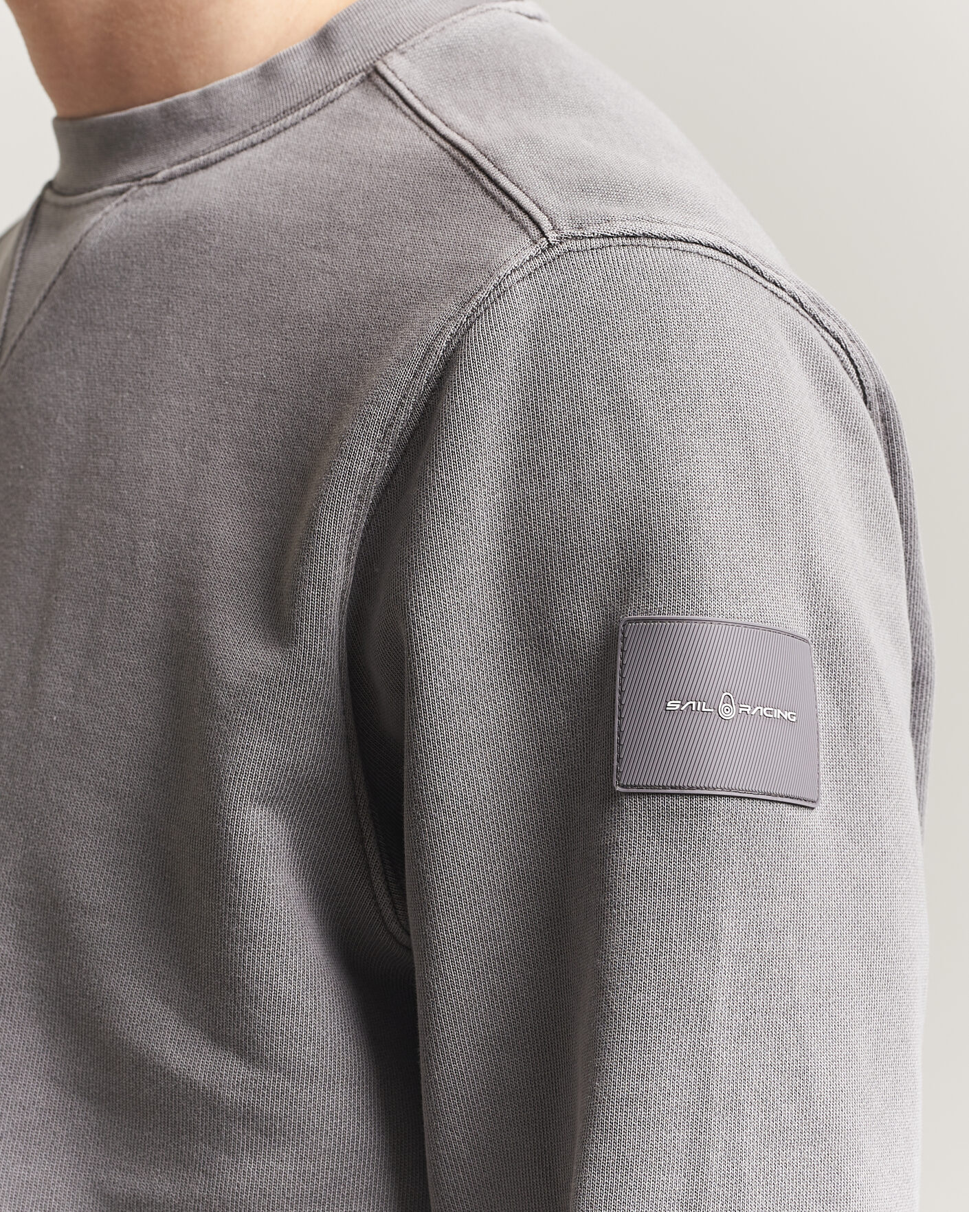 Hombres | Jerséis y prendas de punto | Sail Racing | Wind Pigment Dyed Sweatshirt Frost Grey