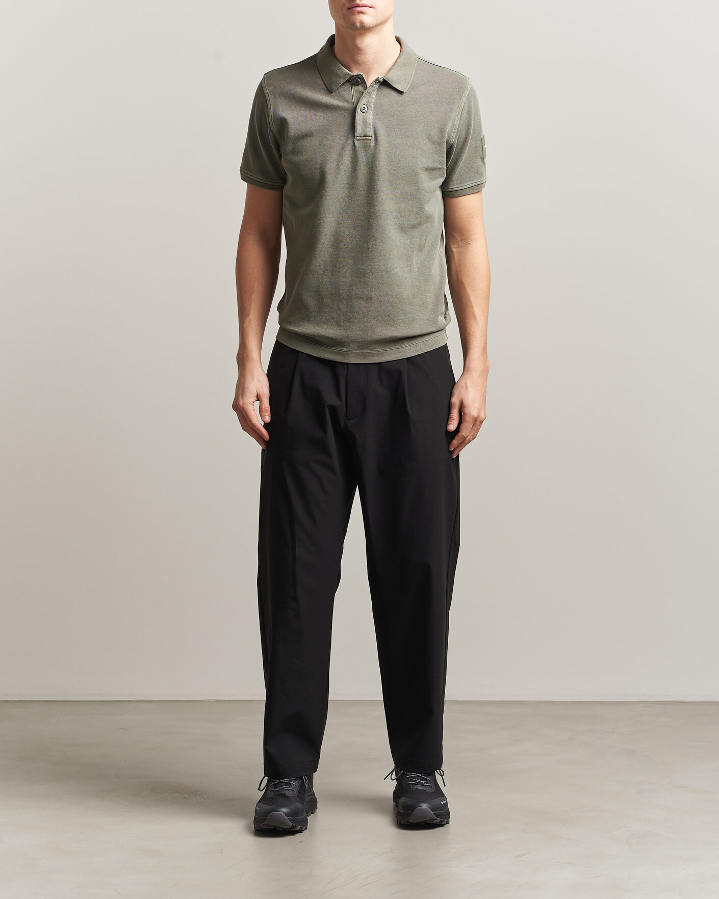 Hombres | Polos | Sail Racing | Wind Pigment Dyed Polo Mud Green