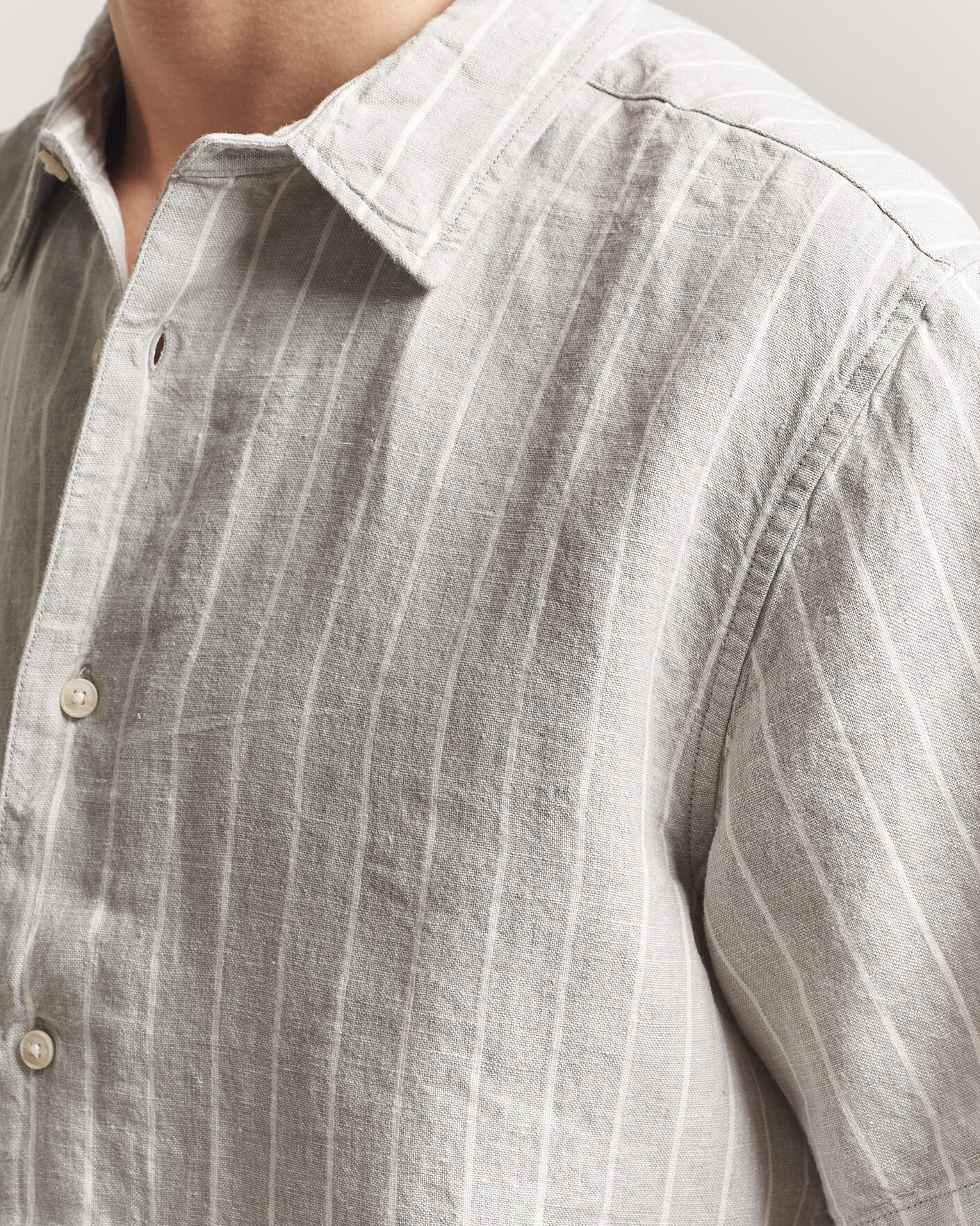 Hombres | Camisas | KnowledgeCotton Apparel | Striped Linen Resort Shirt Grey