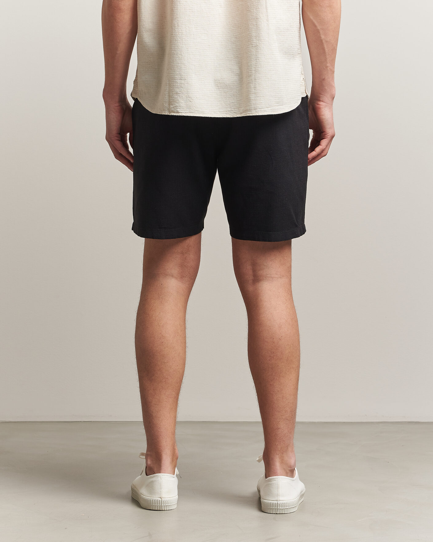 Hombres | Pantalones cortos | KnowledgeCotton Apparel | Loose Linen/Viscose Shorts Black