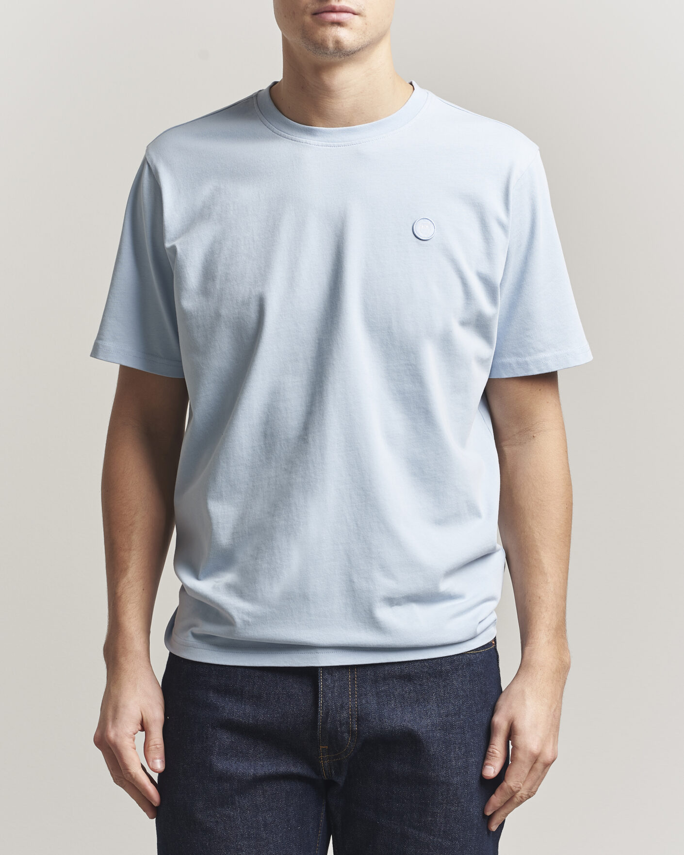 Hombres | Camisetas | KnowledgeCotton Apparel | Badge T-Shirt Skyway