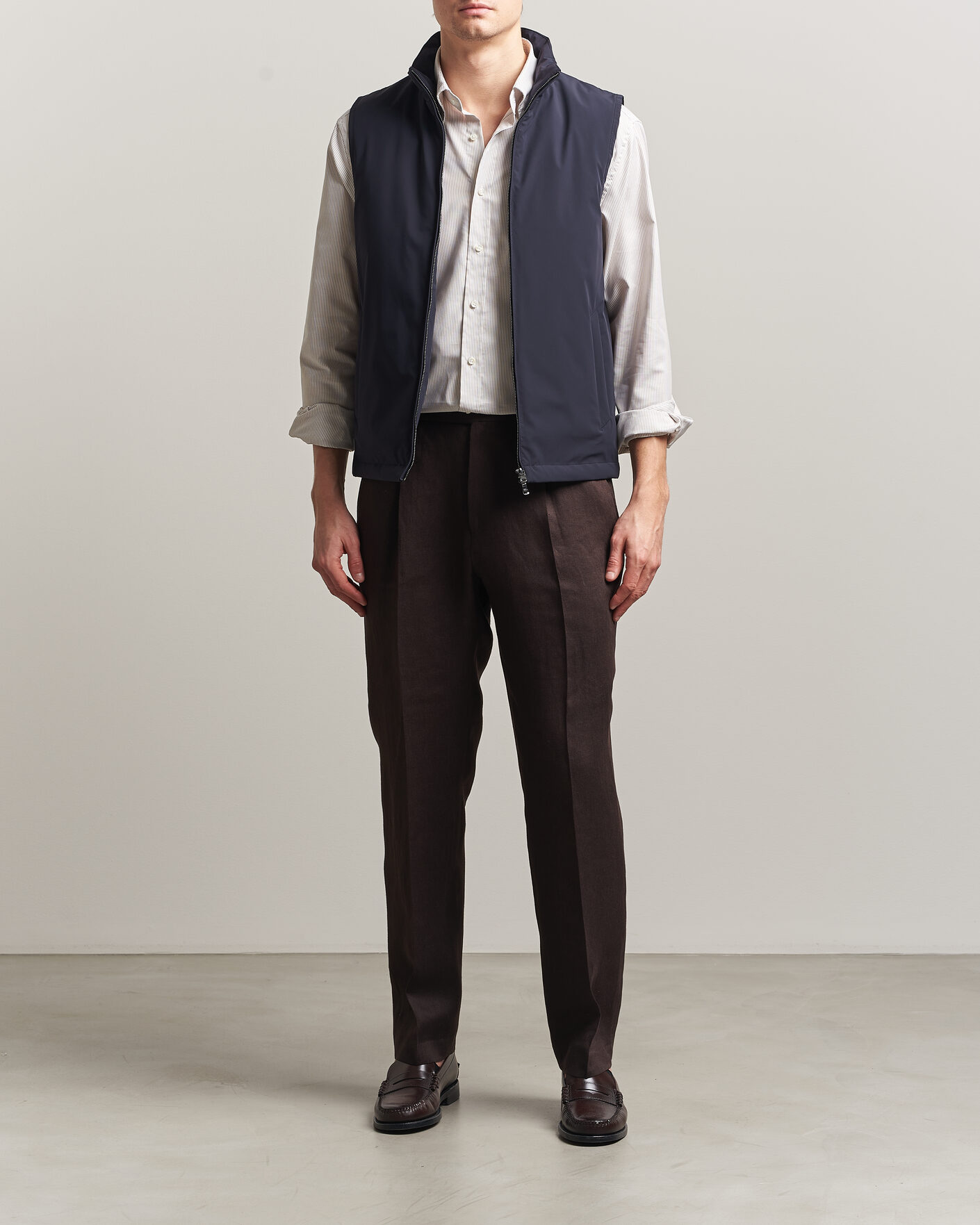 Hombres | Chalecos | Oscar Jacobson | Light Zipped Waistcoat Navy