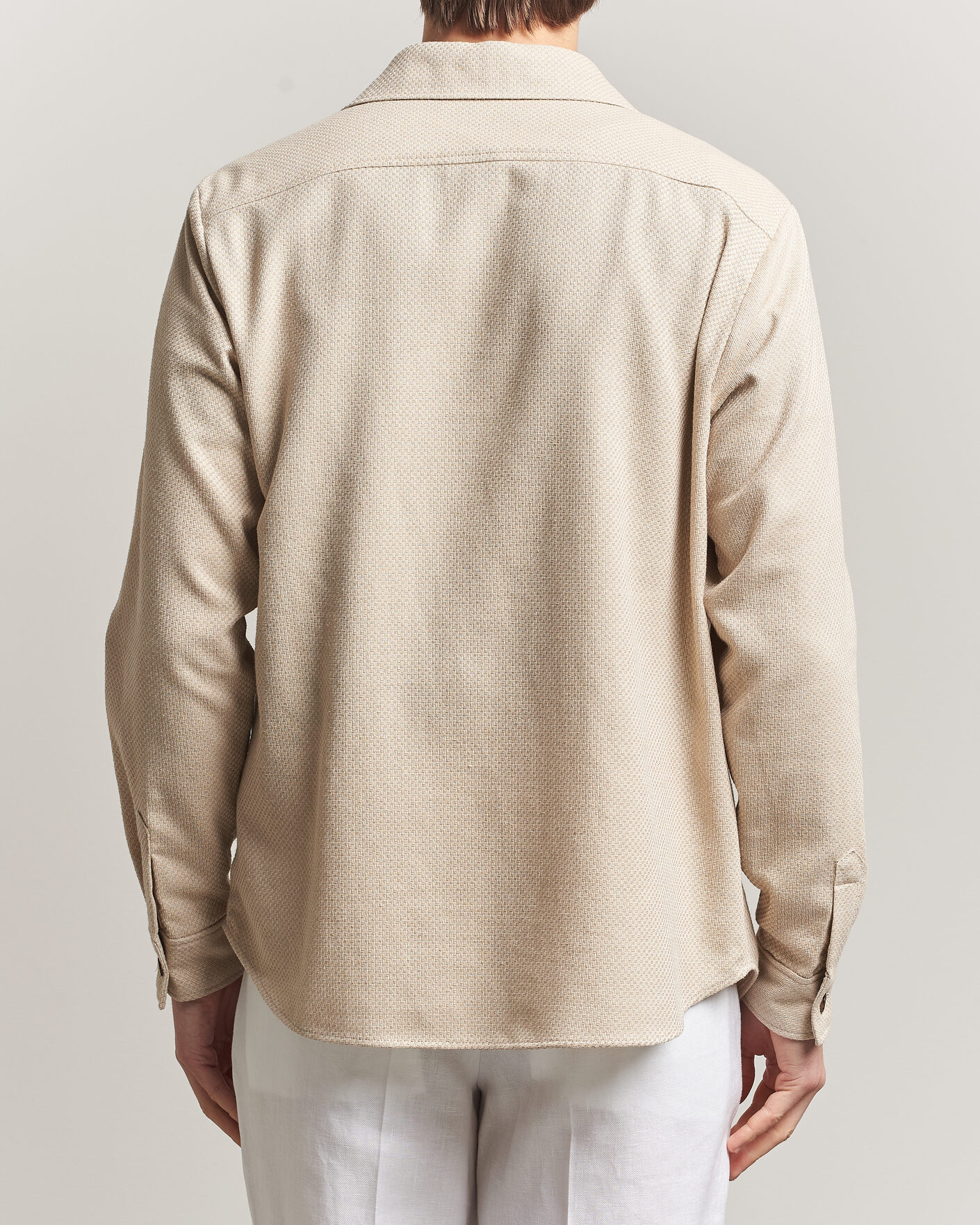 Hombres | Camisas | Oscar Jacobson | Magnus Structure Cotton Overshirt Beige