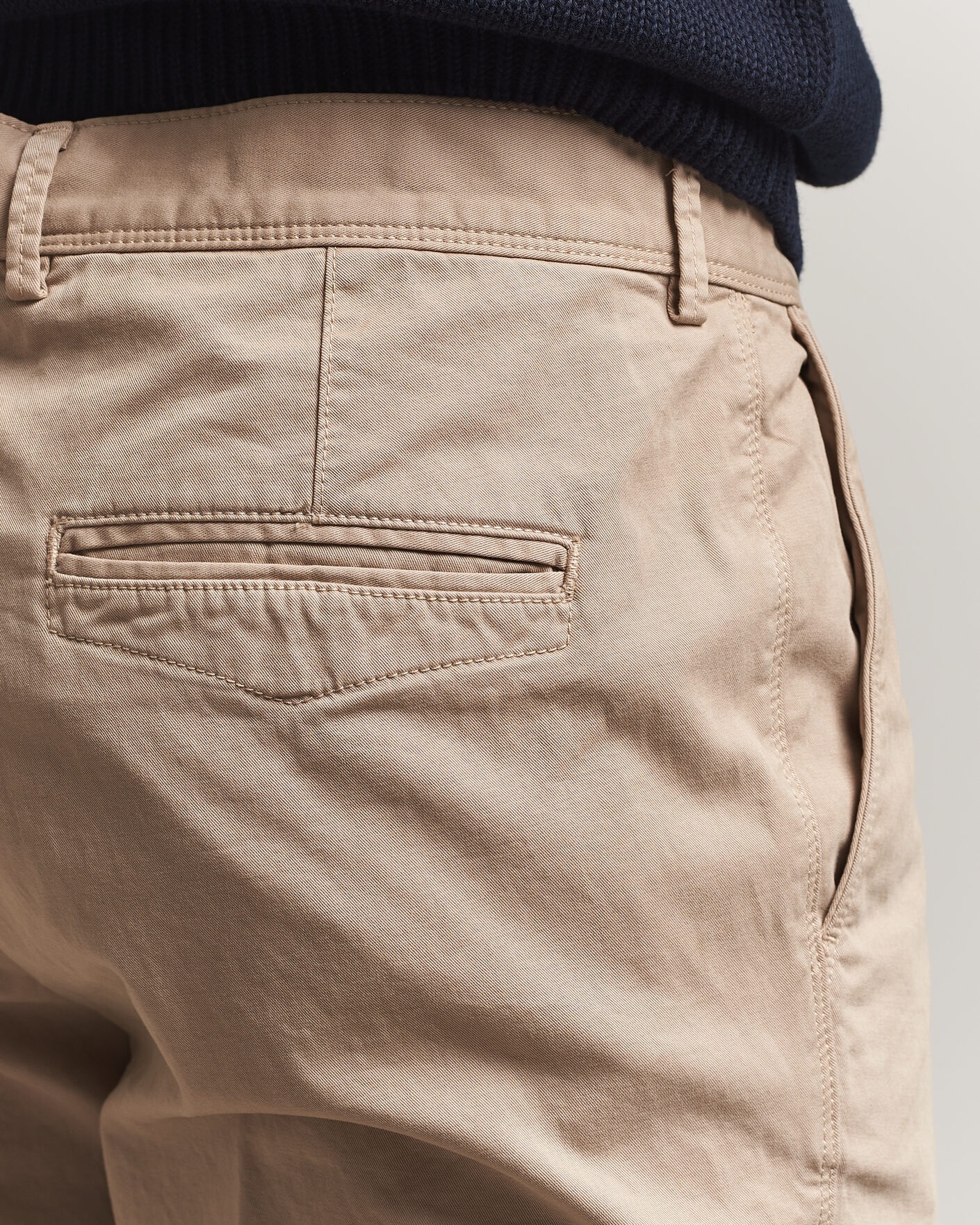 Hombres | Pantalones | Oscar Jacobson | Danik Cotton Trousers Beige