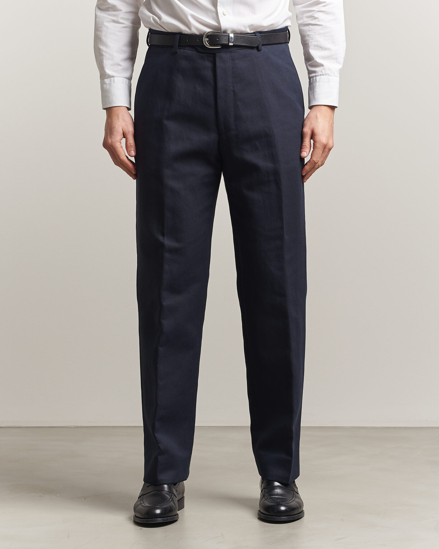 Hombres | Pantalones | Oscar Jacobson | Del Cotton/Linen Trousers Navy