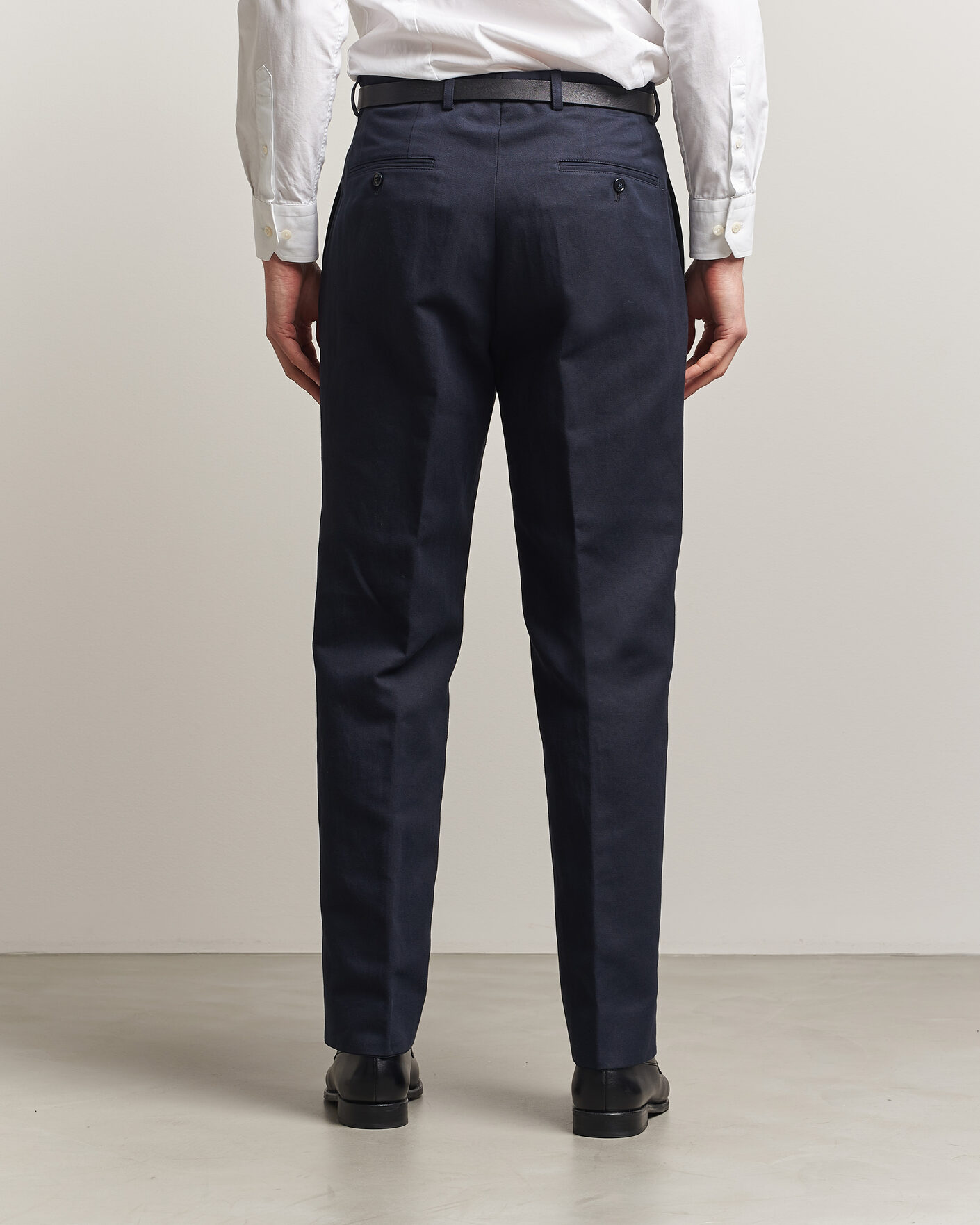Hombres | Pantalones | Oscar Jacobson | Del Cotton/Linen Trousers Navy