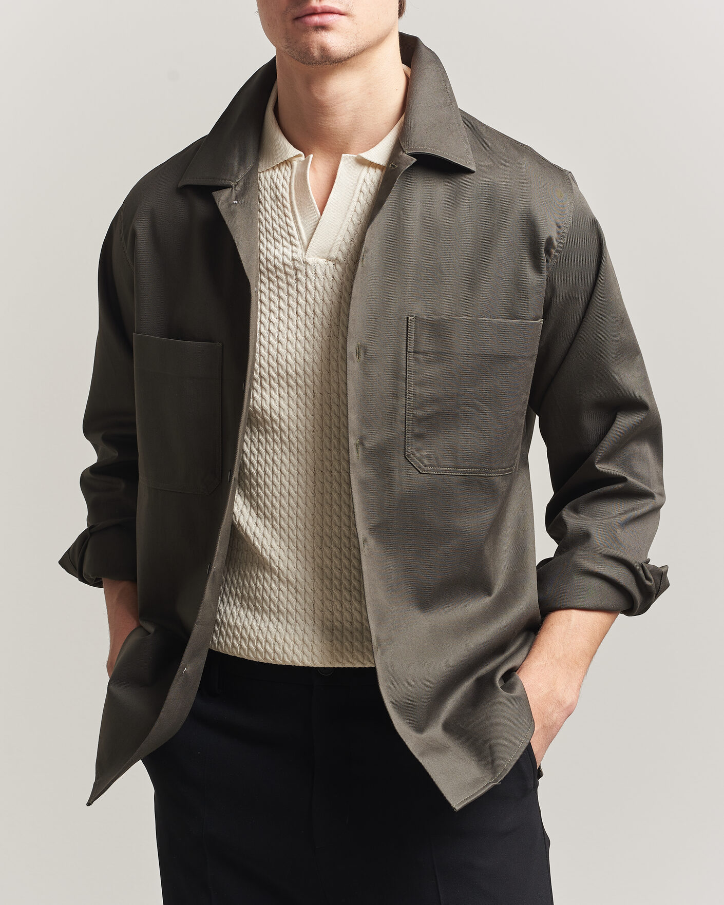 Hombres | Camisas | Oscar Jacobson | Straight Fit Bowling Collar Cotton Shirt Olive