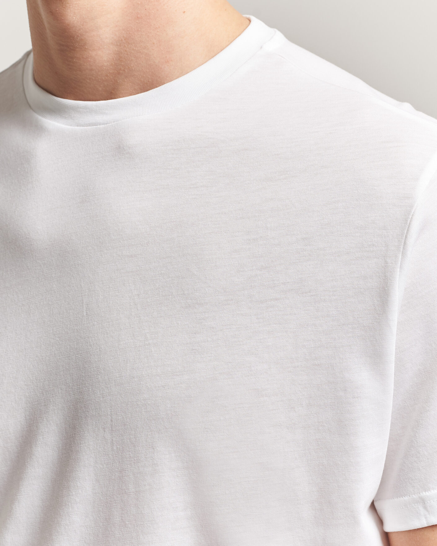 Hombres | Camisetas | Oscar Jacobson | Kim Lyocel/Cotton T-Shirt White