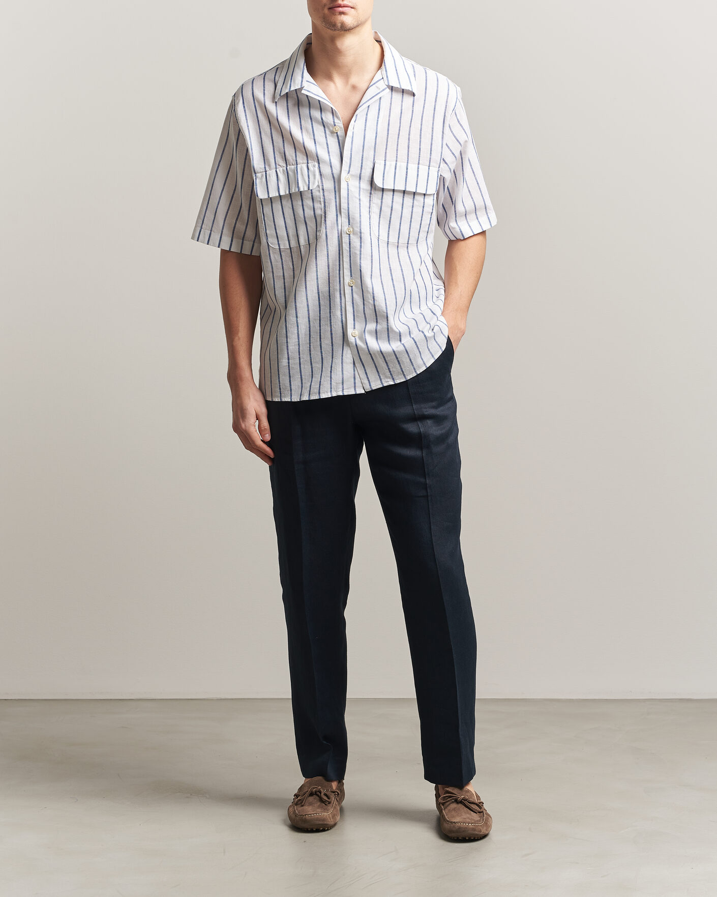 Hombres | Camisas | Oscar Jacobson | Striped Short Sleeve Linen Shirt Navy/White