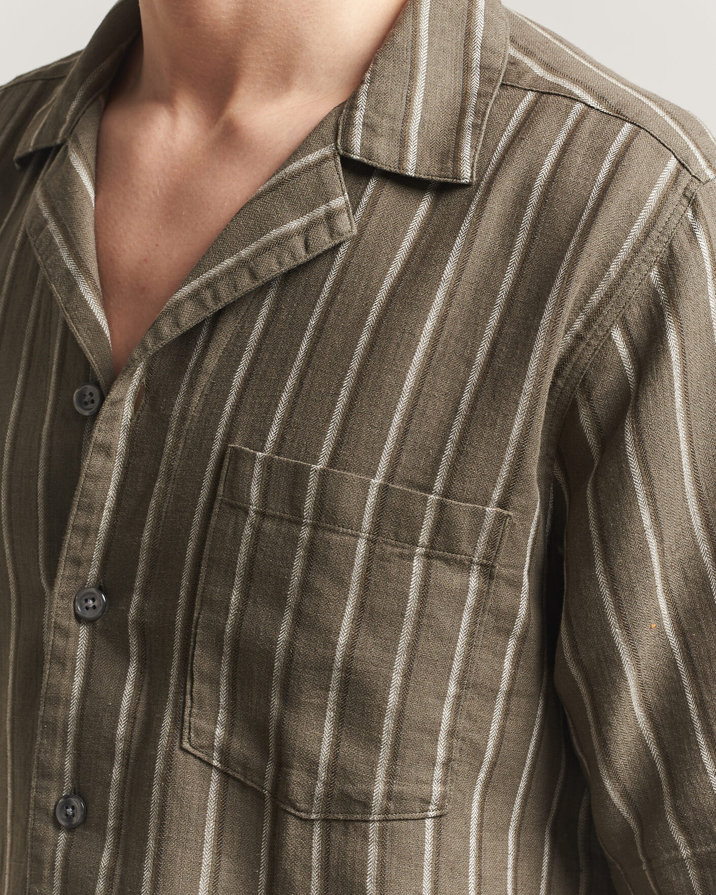 Hombres | Camisas | Oscar Jacobson | Reg Fit Cuban Herringbone Short Sleeve Shirt Green