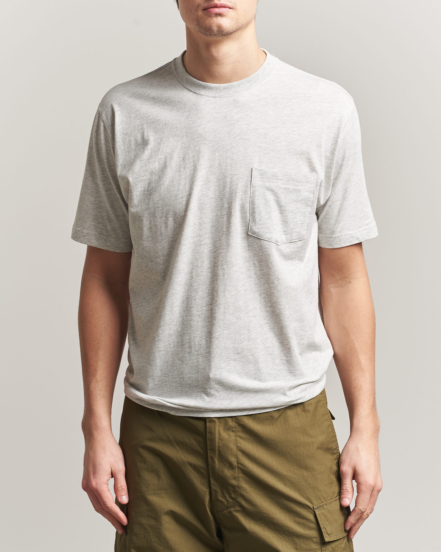 Hombres | Camisetas | BEAMS PLUS | Pocket Tee Ash Grey