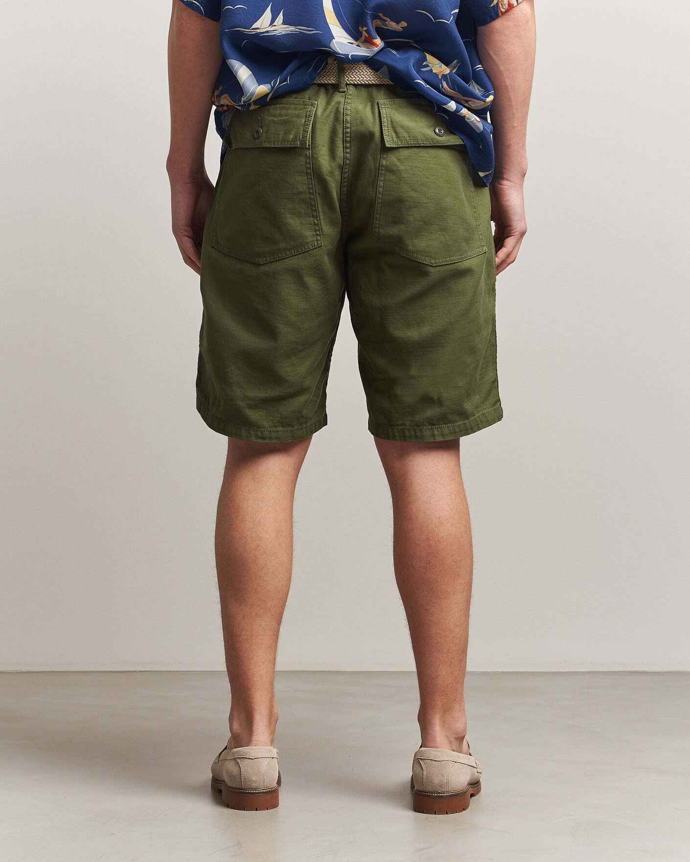 Hombres | Pantalones cortos | BEAMS PLUS | MIL Utility Sateen Shorts Olive
