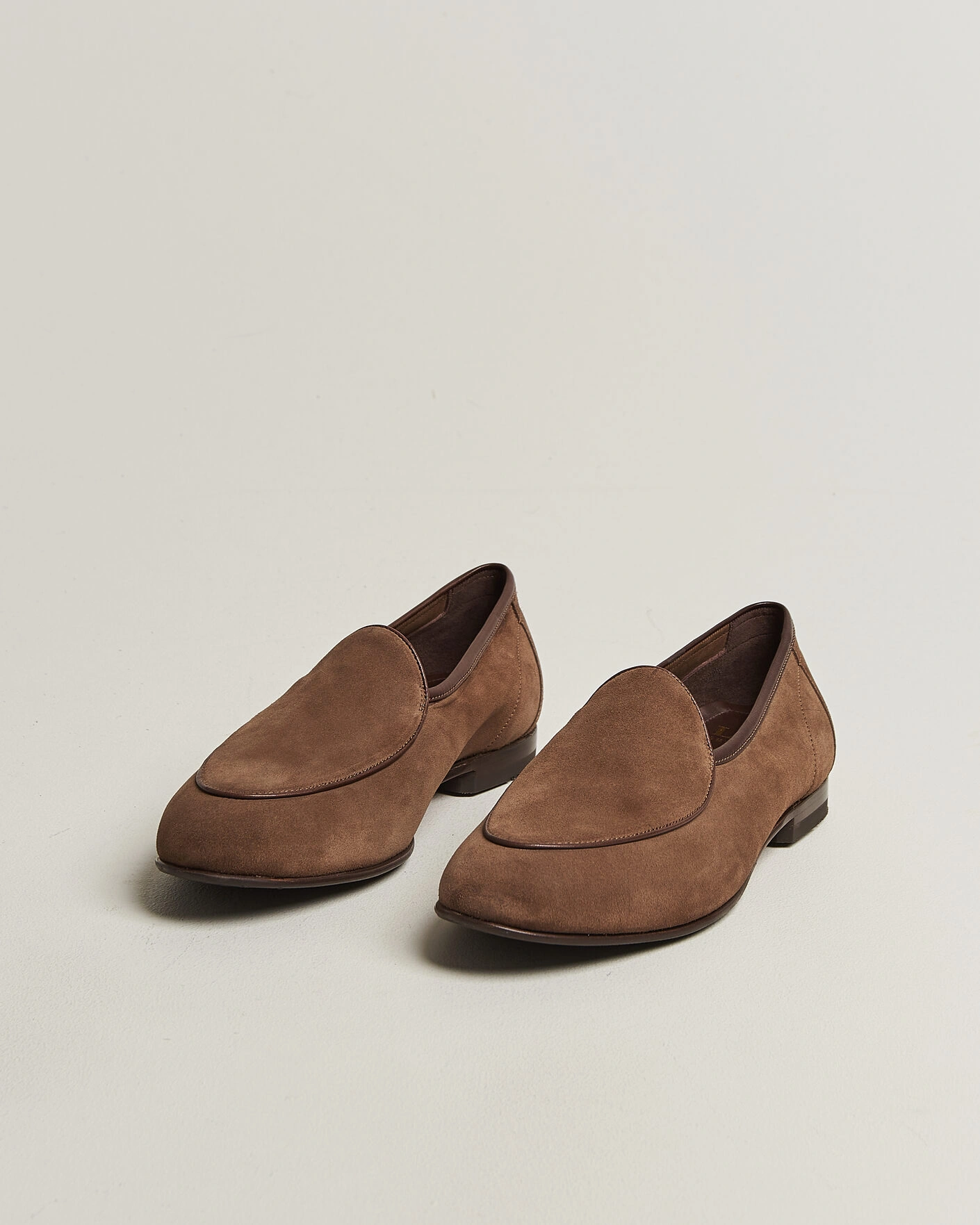 Hombres | Mocasines | Loake 1880 | Belgrave Suede Belgian Loafer Flint