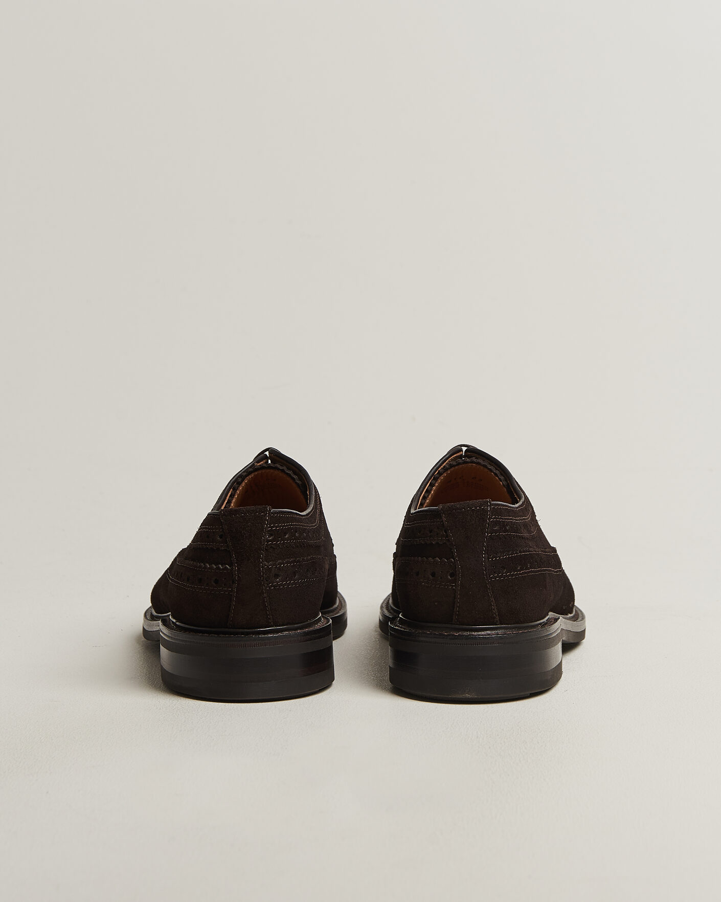 Hombres | Zapatos derby | Loake Shoemakers | Sovereign Longwing Suede Derby Dark Brown