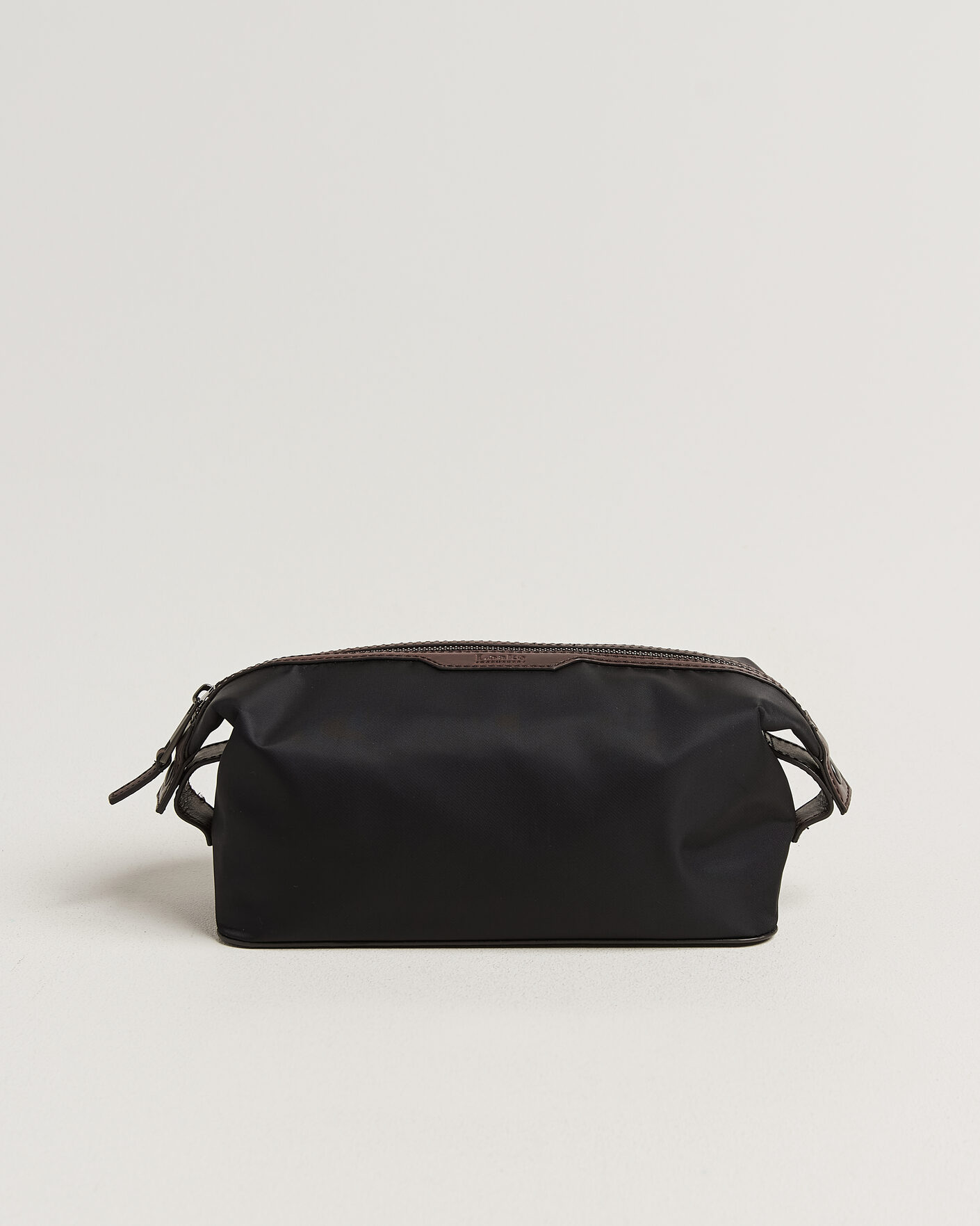 Hombres | Bolsos | Loake Shoemakers | Welland Nylon/Leather Washbag Black