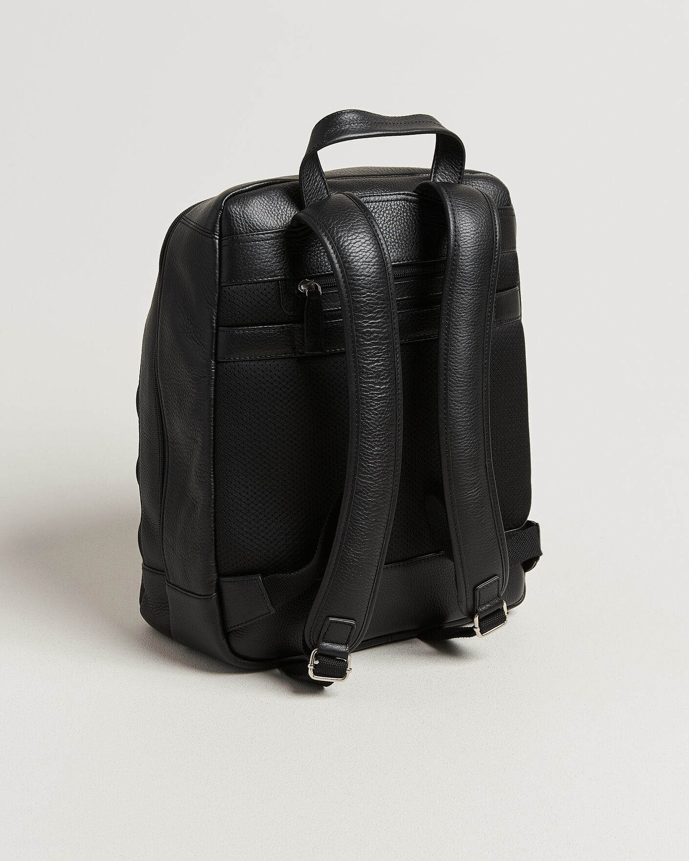 Hombres | Bolsos | Loake Shoemakers | Waterloo Grained Leather Backpack Black