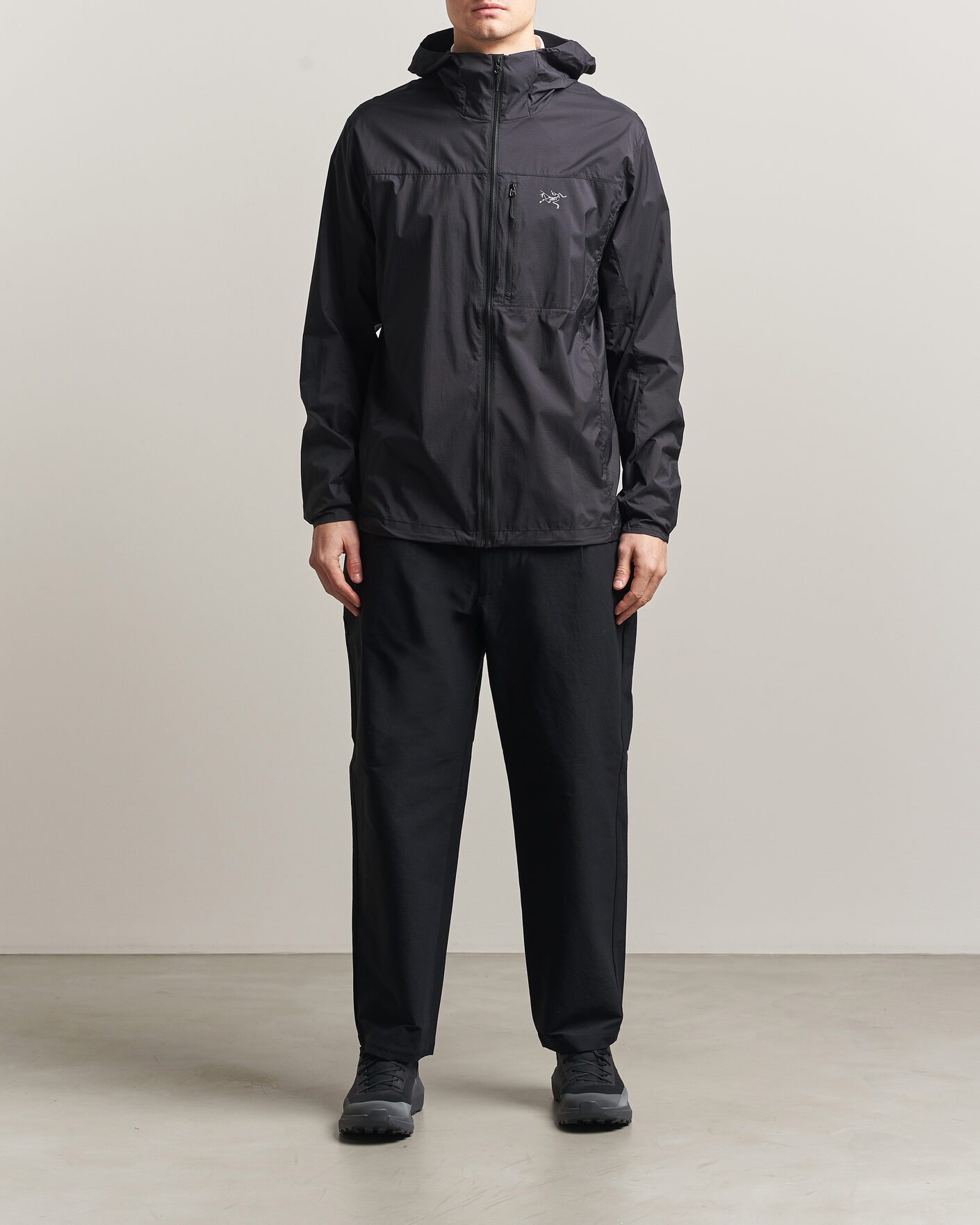 Hombres | Abrigos y chaquetas | Arc'teryx | Squamish Lightweight Hooded Jacket Black