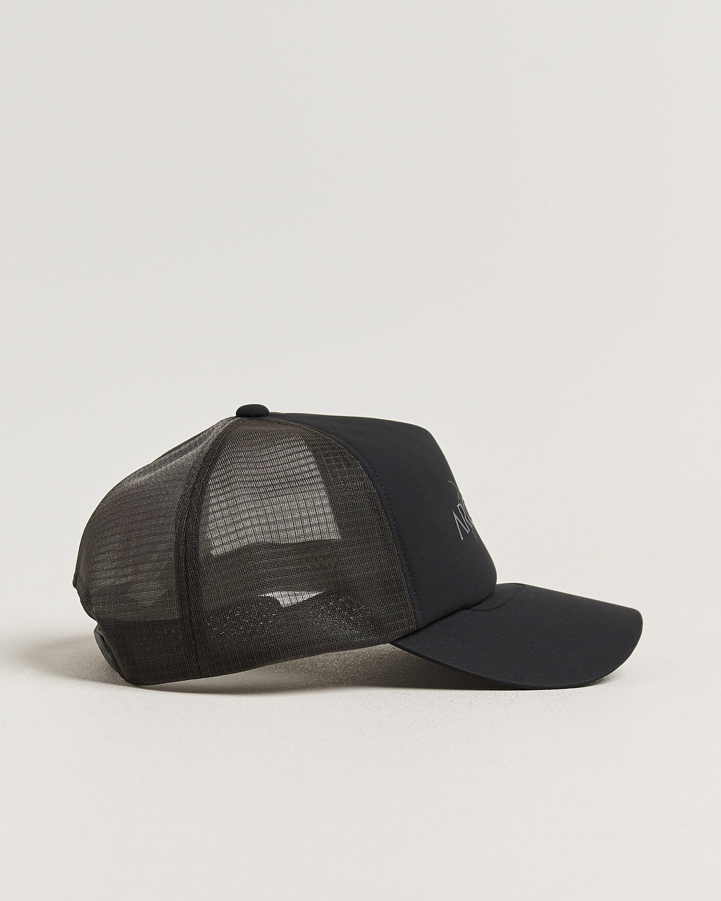 Hombres | Sombreros y gorras | Arc'teryx | Bird Word Trucker Cap Black/Cloud